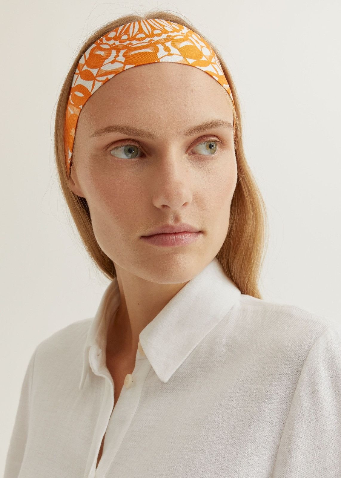 Loro Piana o1srvl11e0824 Size: OS / Rosone Neck Scarf in Multicolor Size ONE SIZE - 3 Thumbnail