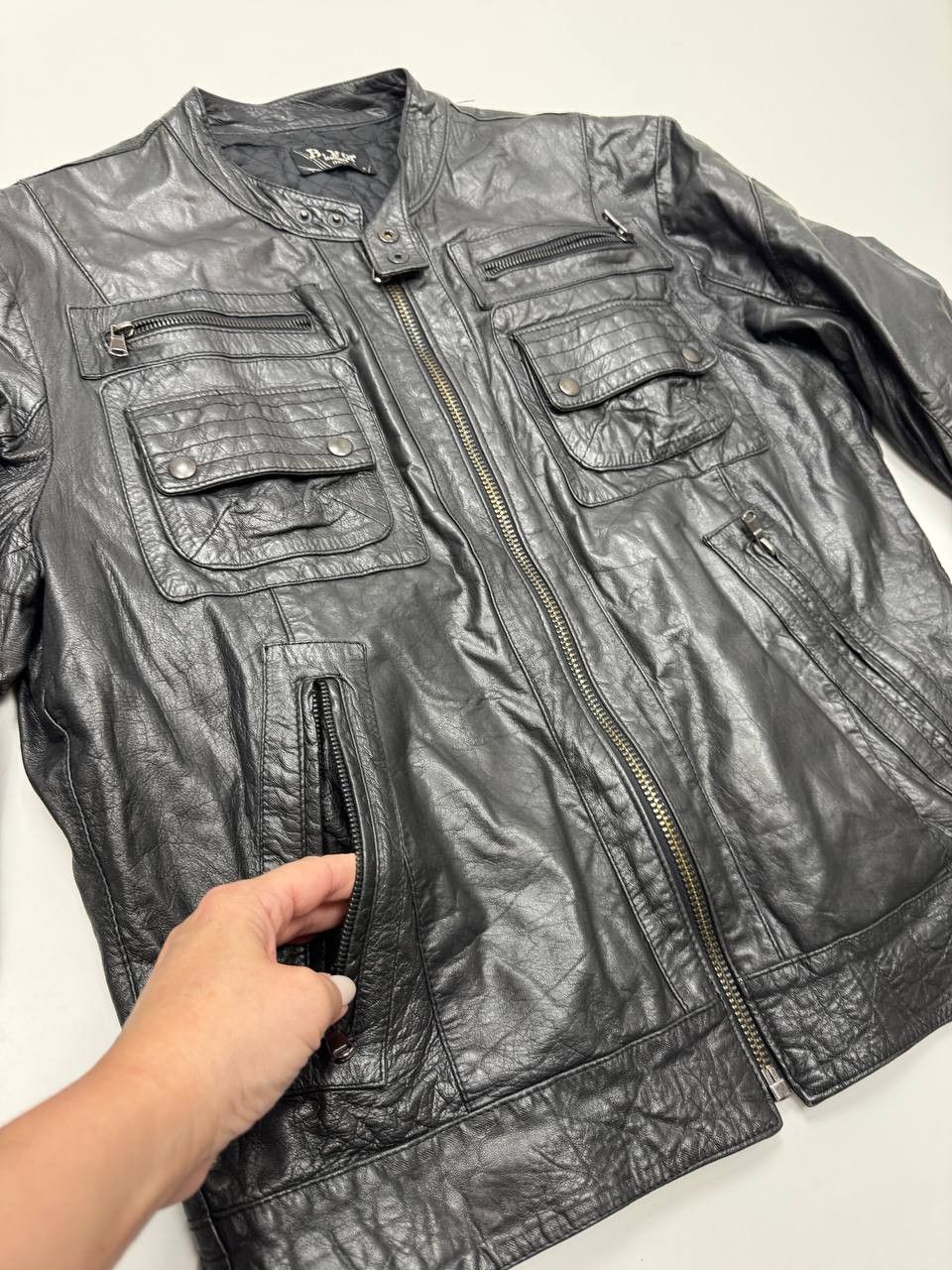 Vintage Vintage leather biker jacket for men Size US L / EU 52-54 / 3 - 6 Thumbnail
