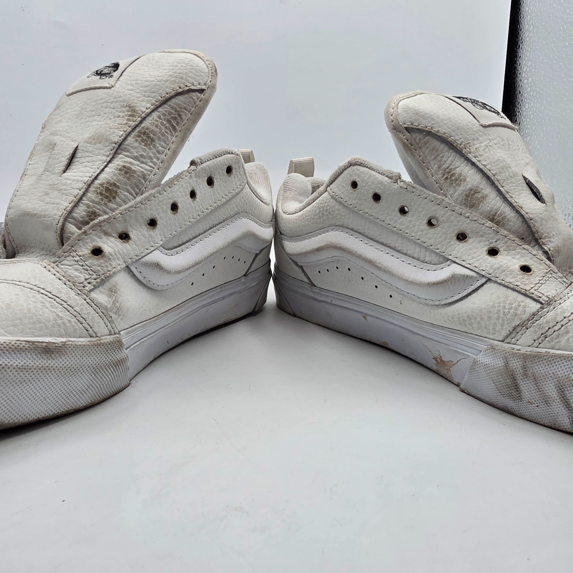 Vans Vans Knu Skool Womens 9.5 Triple White Leather Skate Shoes D Size US 9.5 / IT 39.5 - 3 Thumbnail