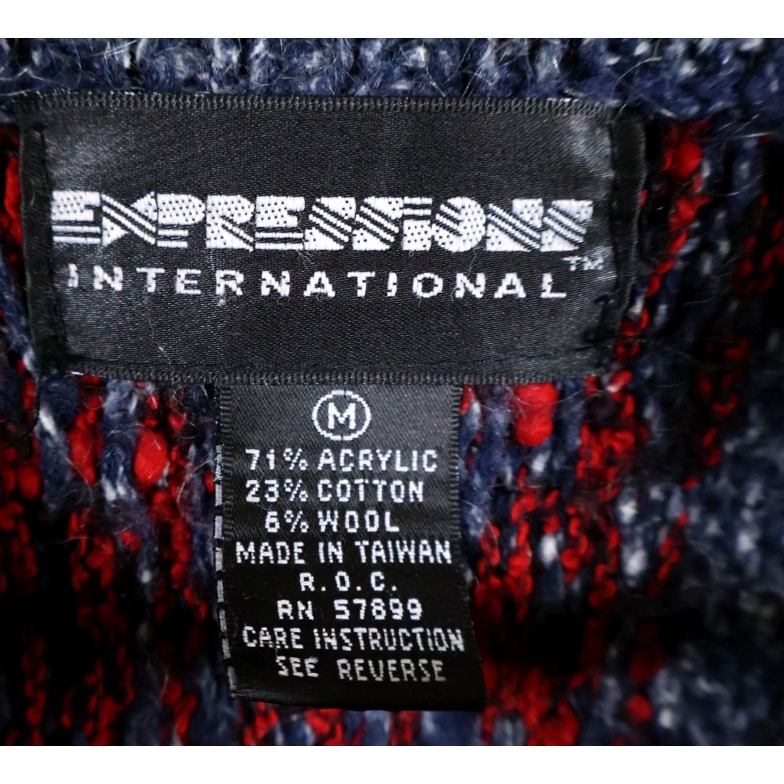 Vintage VINTAGE Expressions Sweater Men's Medium Blue Geometric Snowflake Pattern Knit 90s Size US M / EU 48-50 / 2 - 3 Thumbnail