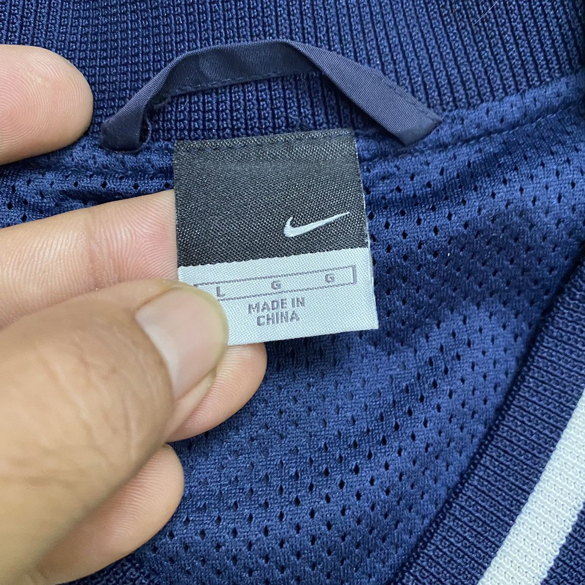 Nike × Vintage Vintage 90s Nike Baseball winbreaker Vneck Size US L / EU 52-54 / 3 - 11 Thumbnail