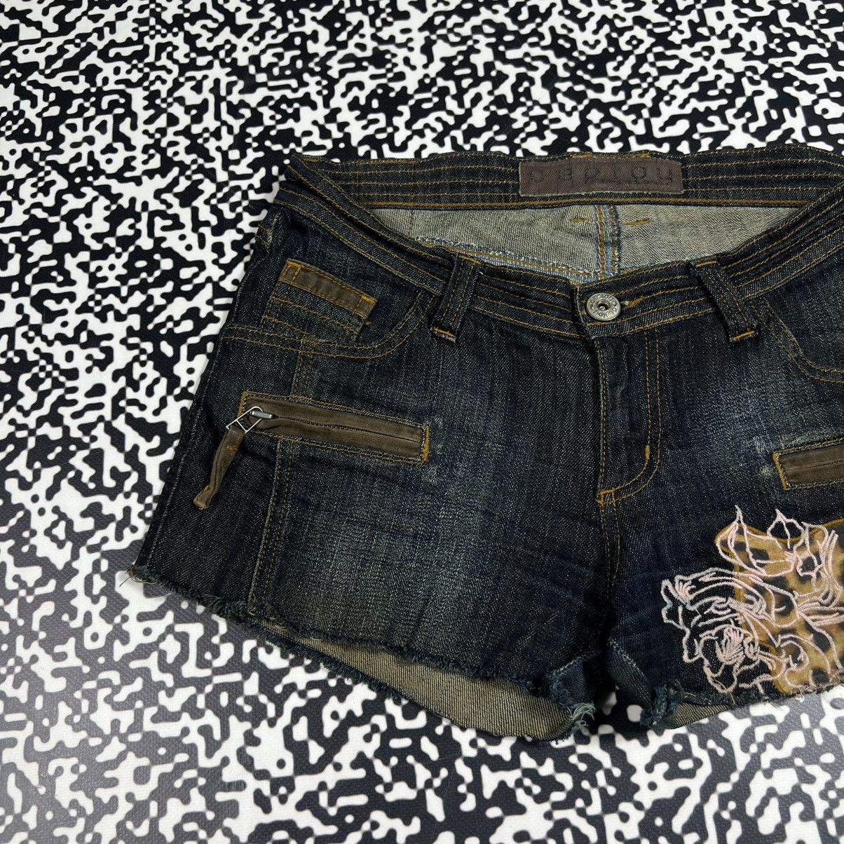 Japanese Brand Vintage Y2K Deplay Japanese Style Leopard Print Sexy Shorts Size 28" / US 6 / IT 42 - 7 Thumbnail