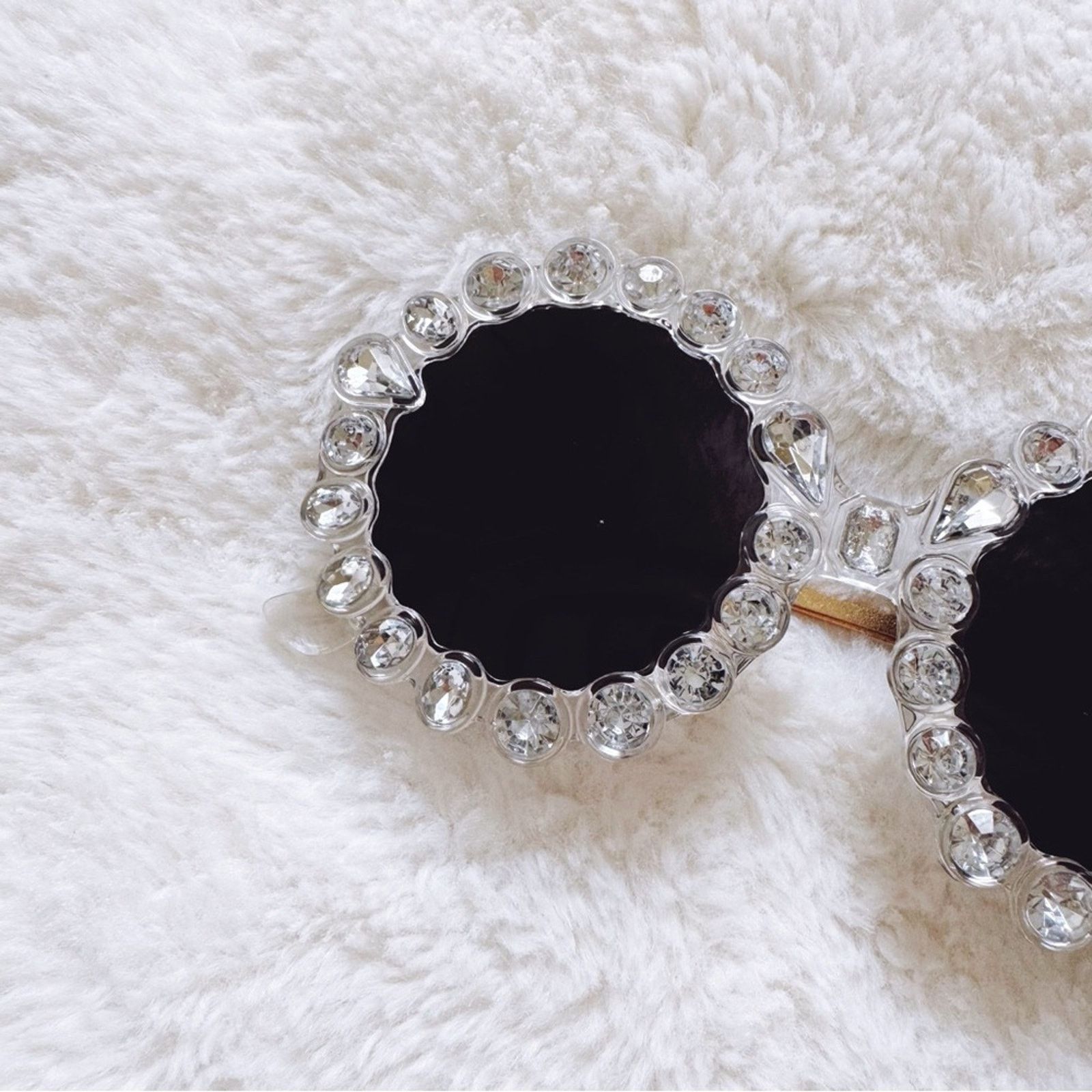 Other Diana White Round Crystal Embellished Sunglasses Size ONE SIZE - 3 Thumbnail