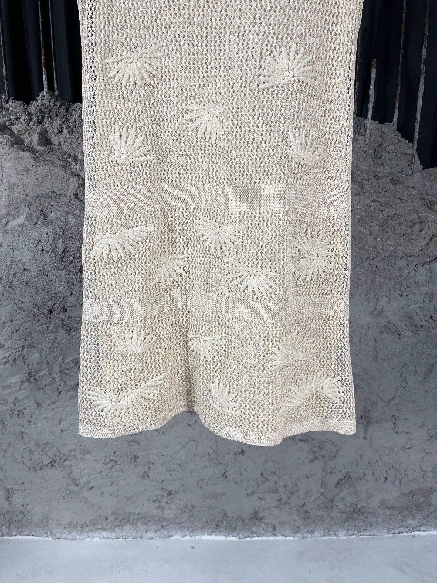 Chanel Chanel Cutout Sleeveless Dress 38 99 New Size S / US 4 / IT 40 - 4 Thumbnail