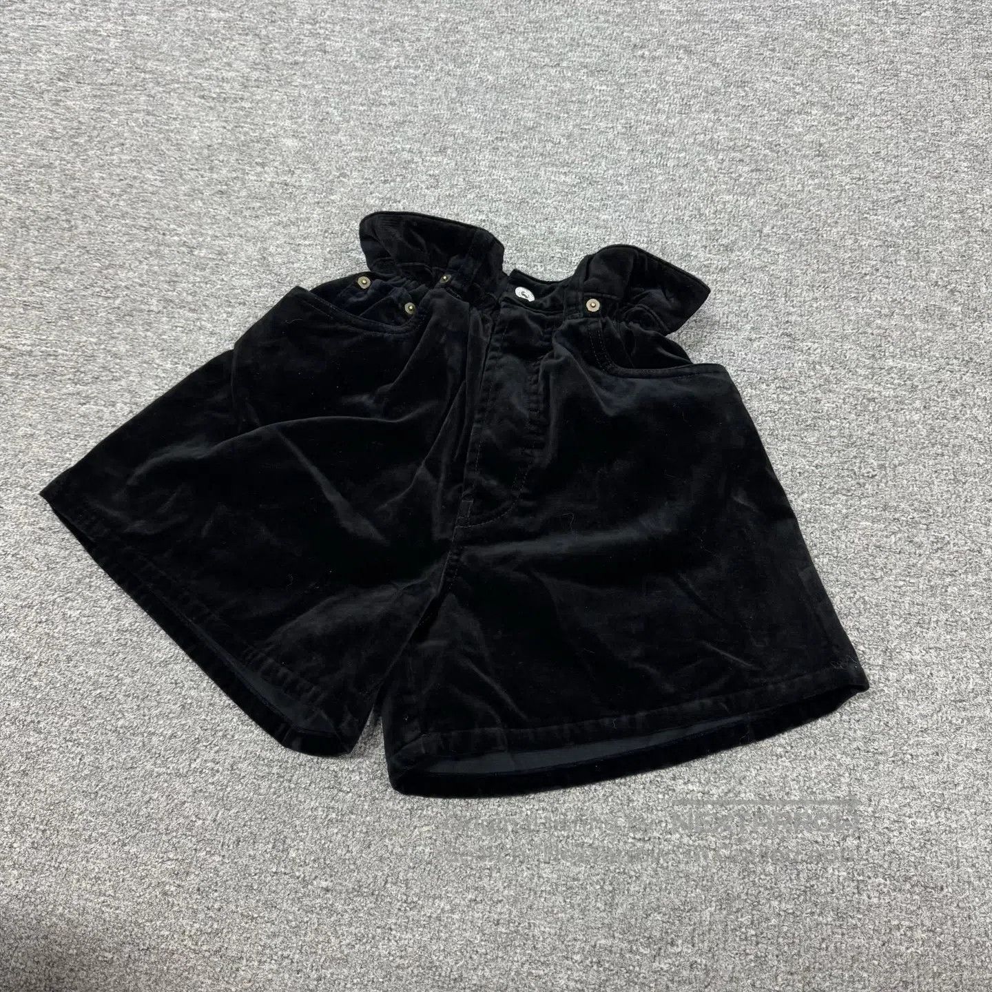 Miu Miu miu miu size 36 Velvet lace high-waisted A-line shorts| Size 26" / US 2 / IT 38 - 4 Thumbnail