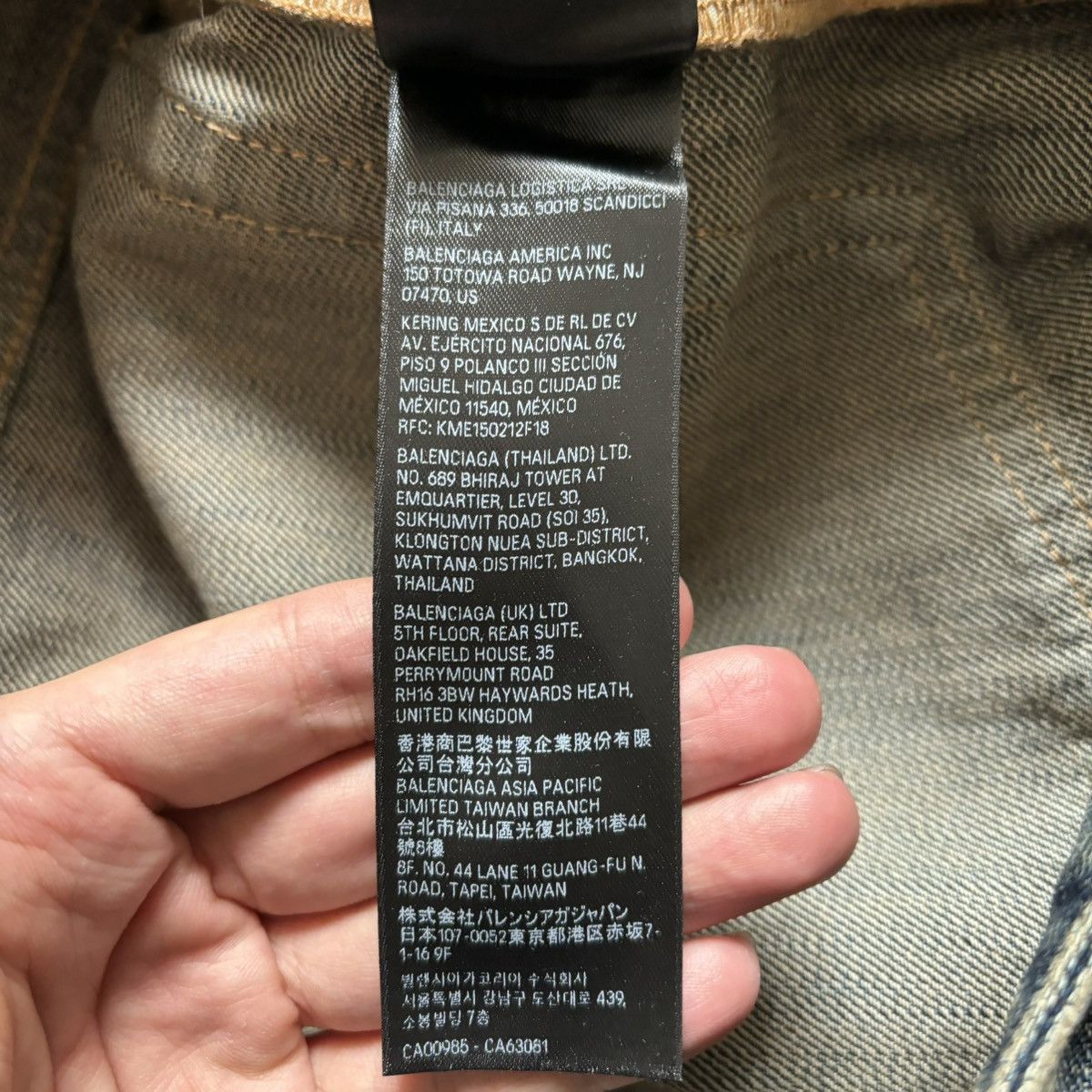 Balenciaga balenciaga crystal denim Size US 31 - 12 Thumbnail