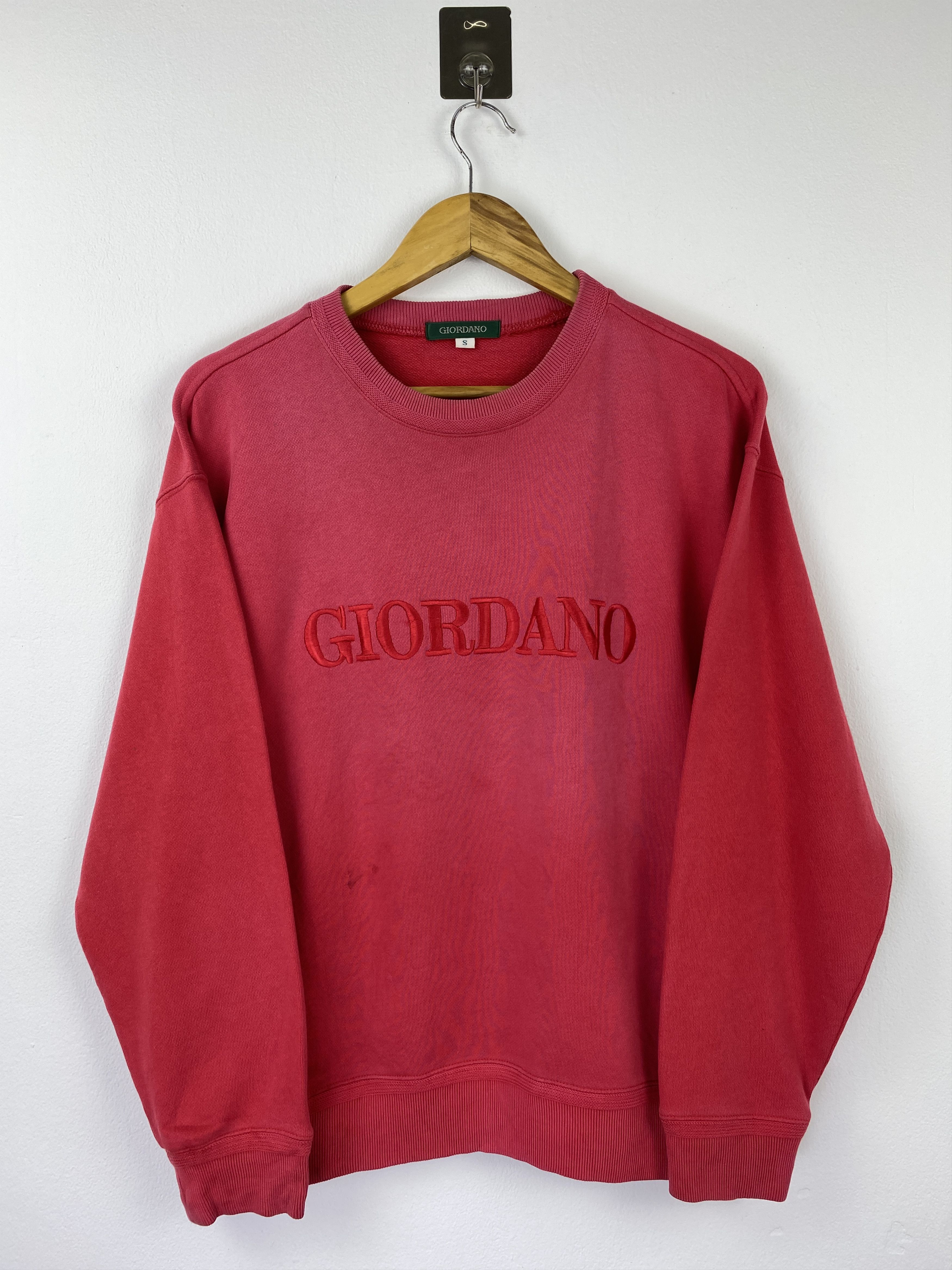 Giordano Vintage Giordano Embroidery Spell Out Sweatshirt SH0441 Size US S / EU 44-46 / 1 - 1 Thumbnail