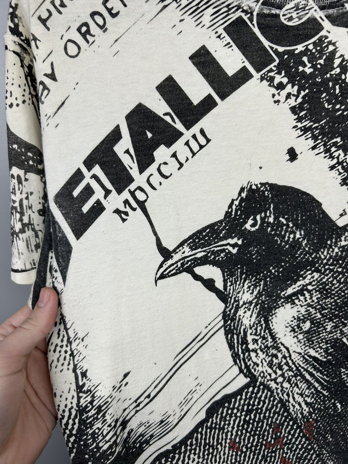 Band Tees × Vintage Vintage Metallica Crow All Over Print T shirt Size US M / EU 48-50 / 2 - 10 Thumbnail