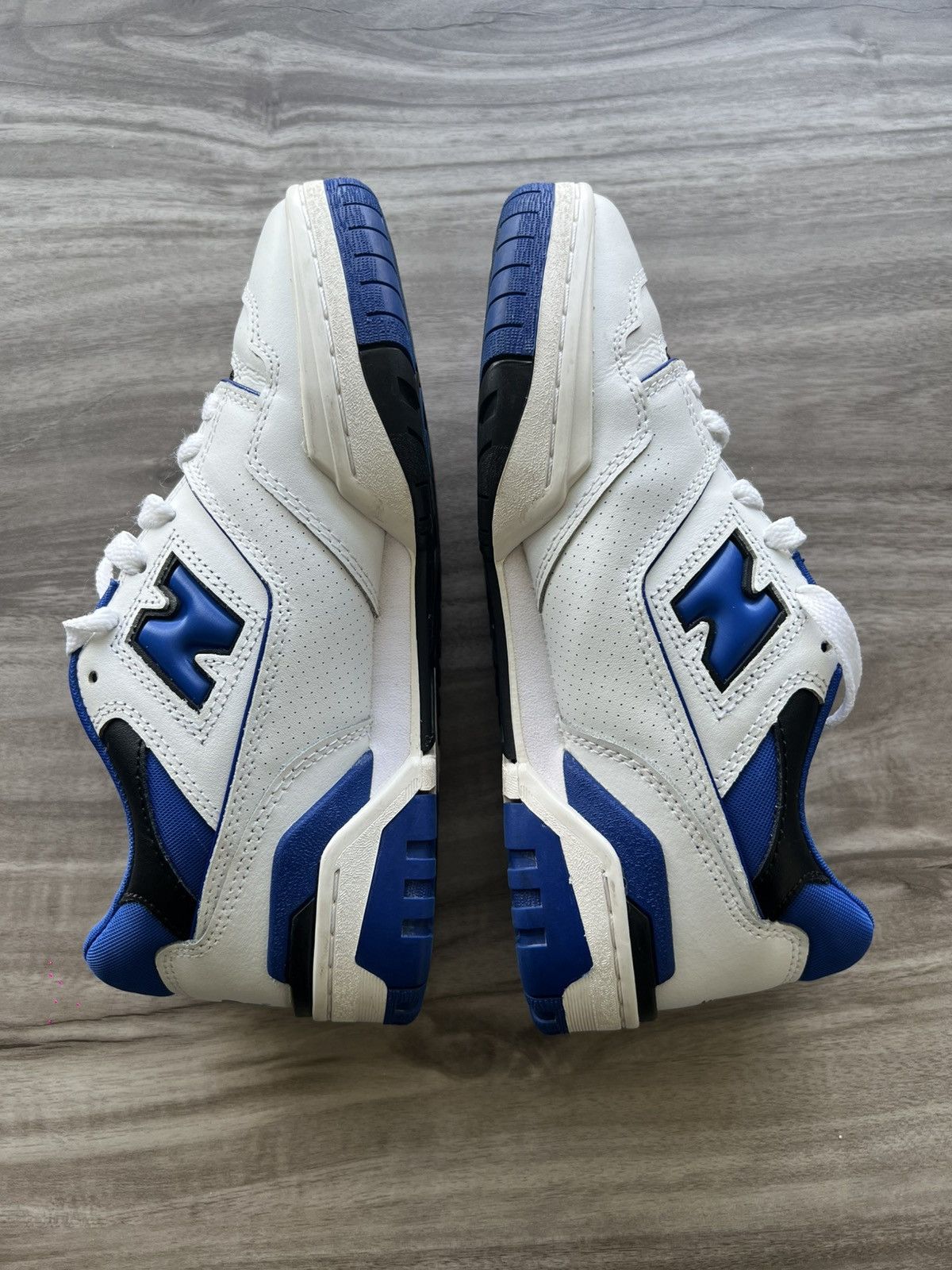 New Balance New Balance 550 White Team Royal Size 5.5 Men’s/ 7 Women’s Size US 5.5 / EU 38 - 3 Thumbnail