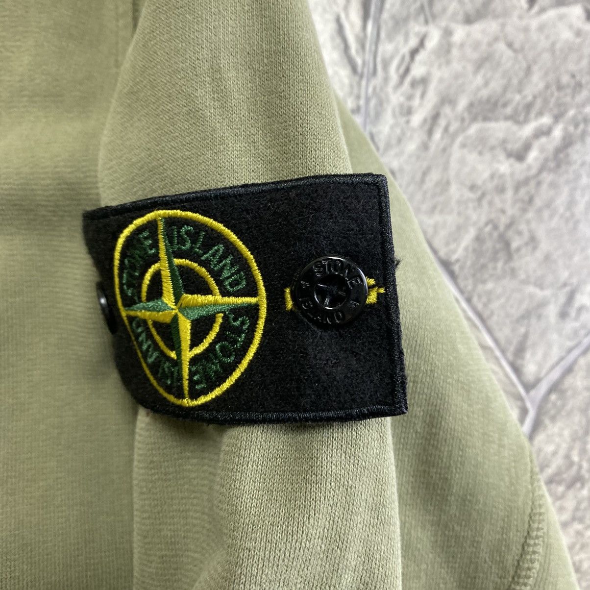 Stone Island Stone Island Hoodie Size US S / EU 44-46 / 1 - 5 Thumbnail