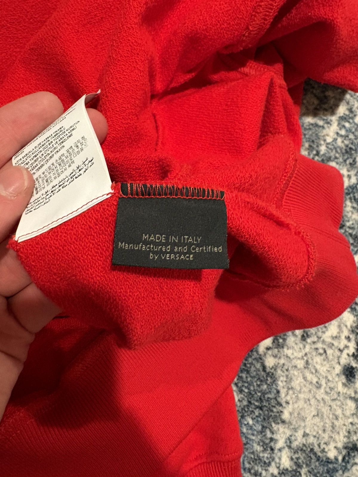 Versace Versace Logo Print Hoodie Red Size S Size US S / EU 44-46 / 1 - 18 Thumbnail