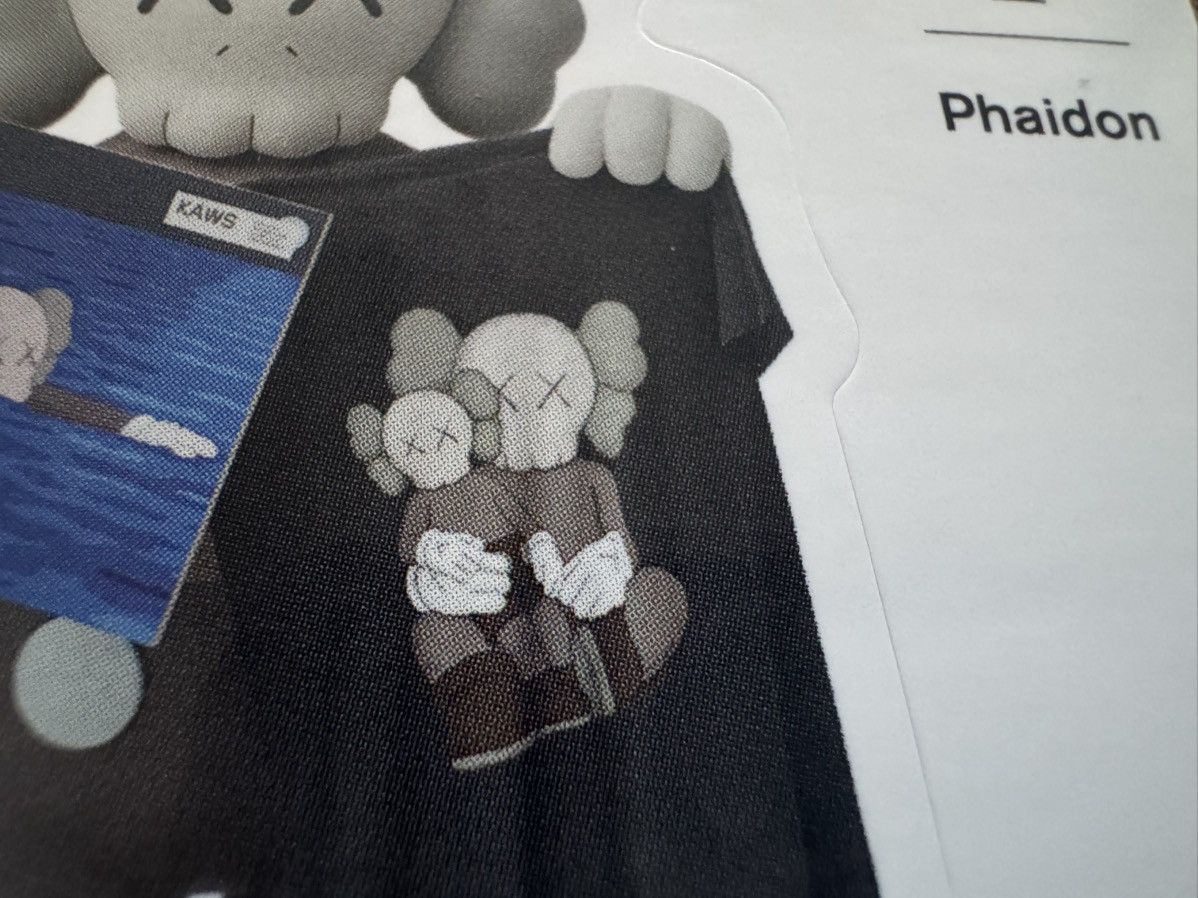 Kaws × Uniqlo 10 HIGH QUALITY Kaws Stickers Phaidon x Uniqlo Book LIMITED Size ONE SIZE - 8 Thumbnail