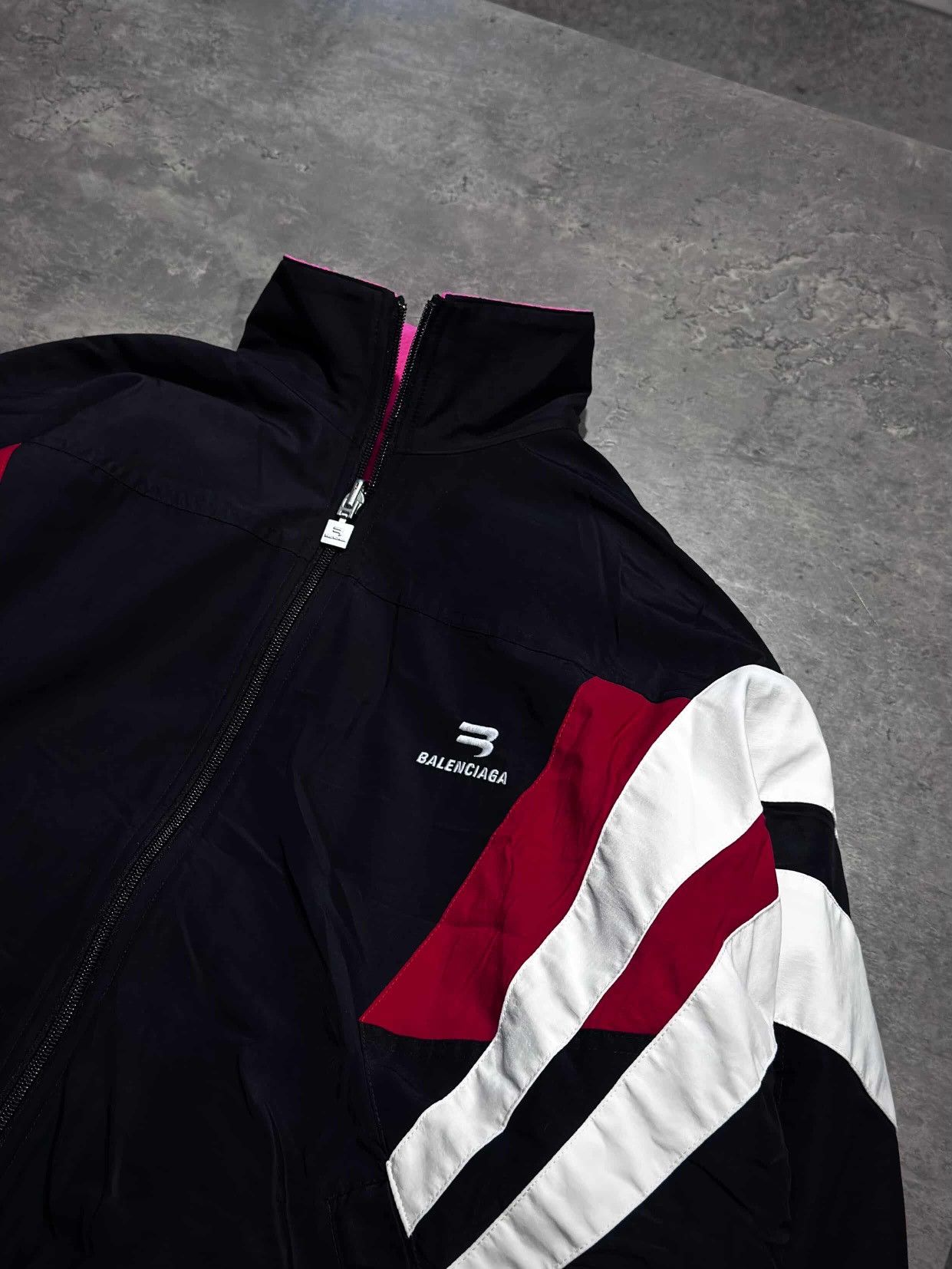 Balenciaga balenciaga spoty b revesible jacket Size US L / EU 52-54 / 3 - 3 Thumbnail
