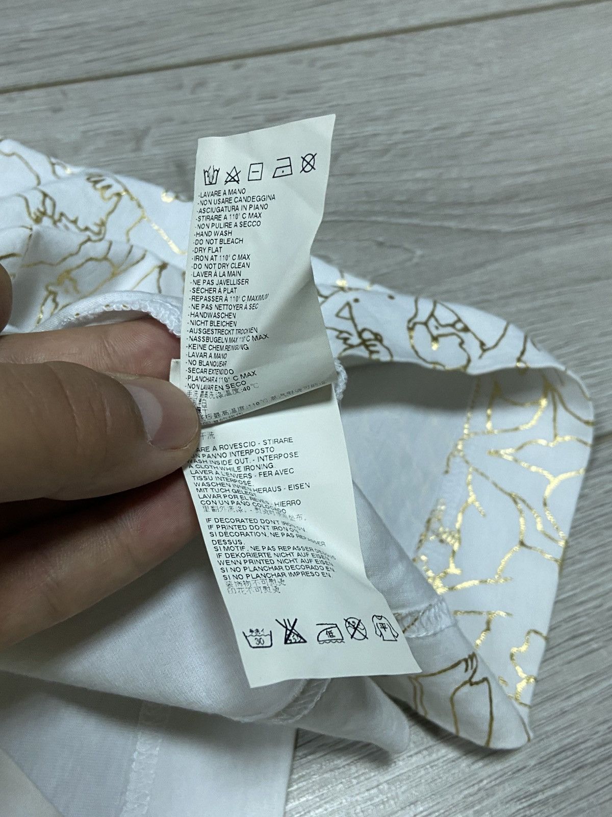 Vivienne Westwood Vivienne Westwood RARE kamasutra sex porn over print t-shirt Size US S / EU 44-46 / 1 - 8 Thumbnail