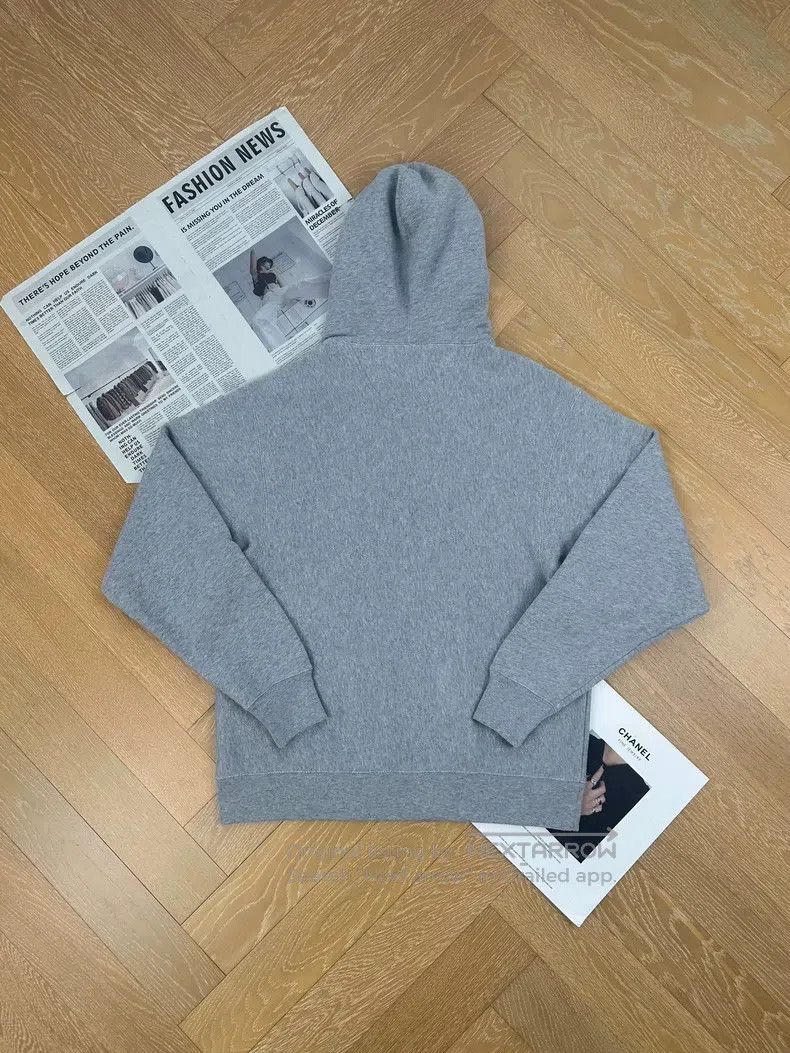 Gucci Gucci Co-branded Mickey Mouse Printed Loose Hooded Sweatsh Size XS / US 0-2 / IT 36-38 - 2 Thumbnail