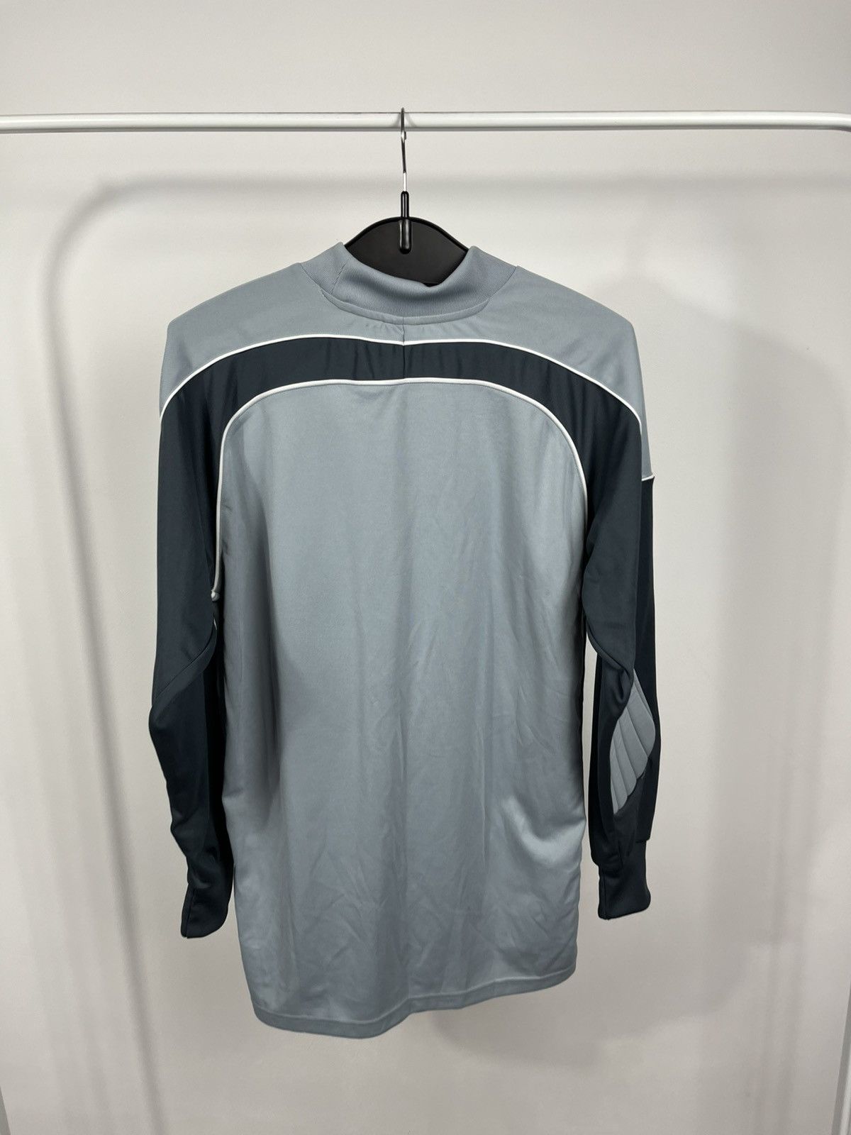 Adidas Vintage Adidas Goalkeeper Jersey Long Sleeve Padded Size S Size US S / EU 44-46 / 1 - 13 Thumbnail