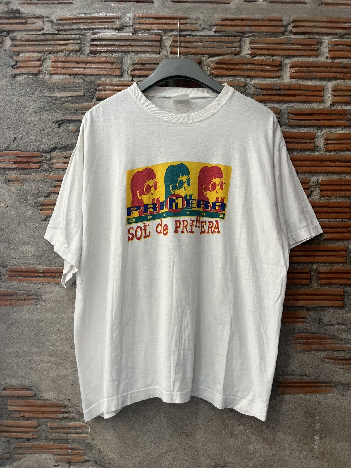 Arts & Science Vintage PRIMERA Opticos SOL de Primera 90’s pop art Tshirt Size US XL / EU 56 / 4 - 2 Thumbnail