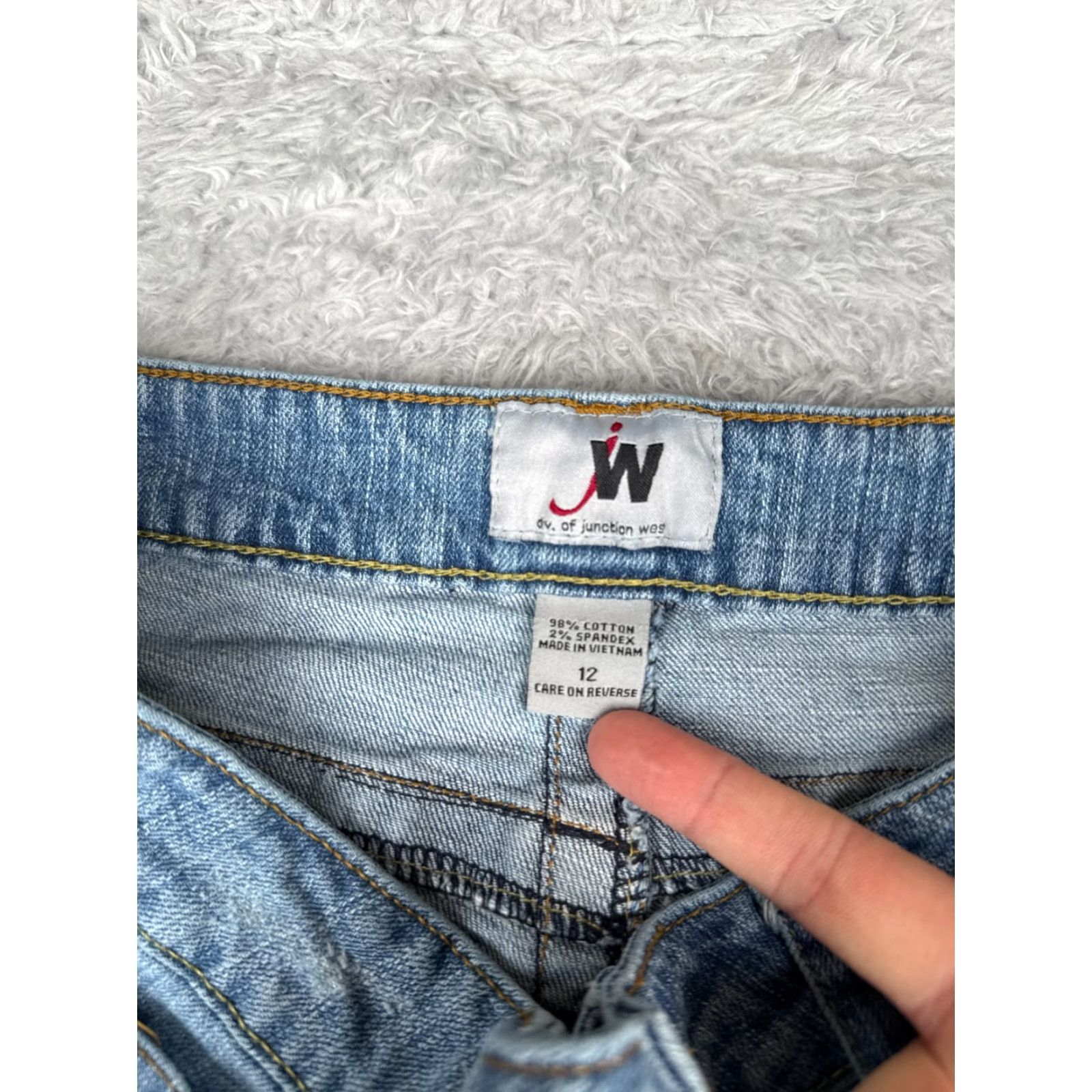 Vintage Junction West Jeans Womens 12 Blue Denim Bootcut Mid Rise Cotton Blend 32x31 Jeans Womens Size 34" / US 12 / IT 48 - 6 Thumbnail