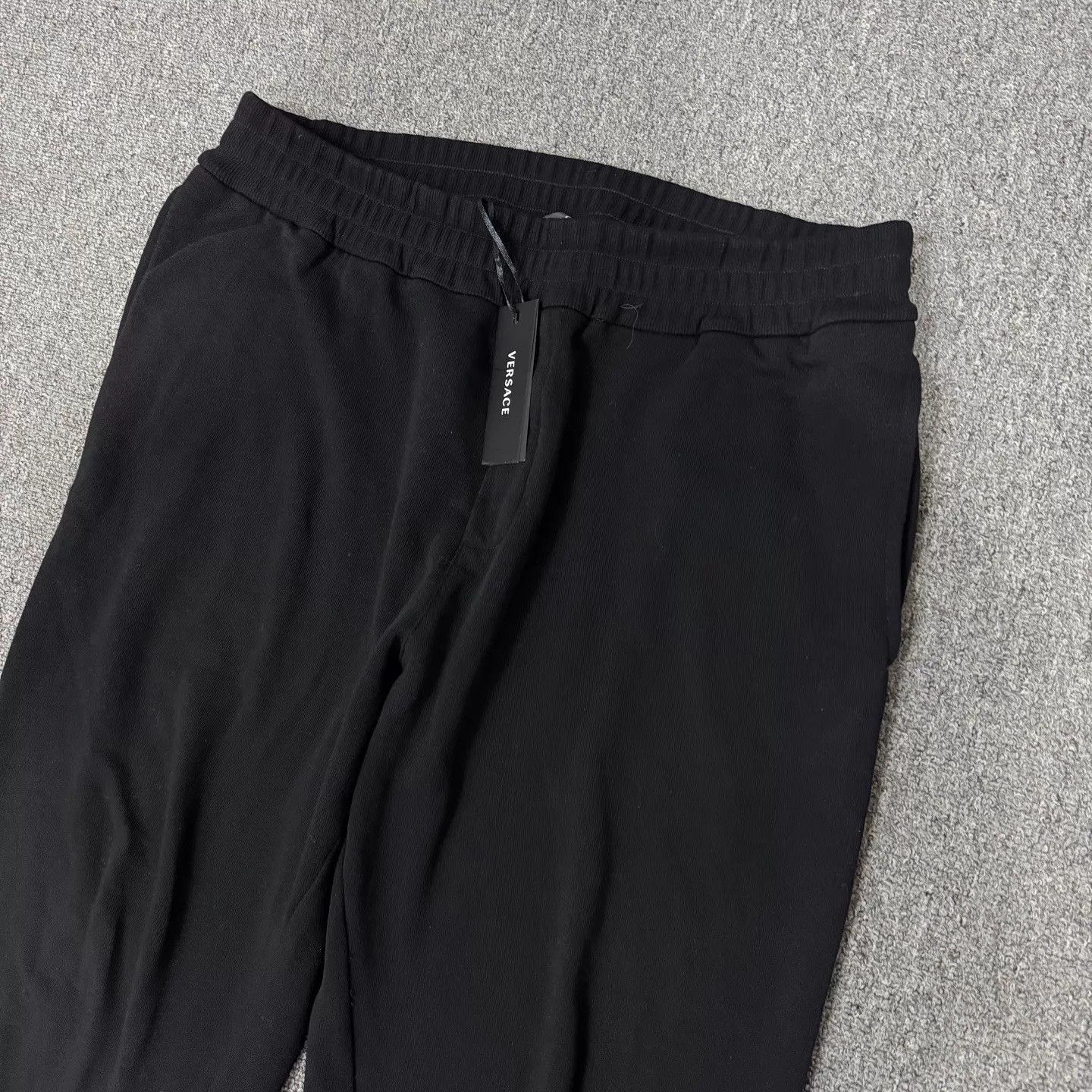Versace Versace Black Medusa Back Embroidered Unworn 2XL Sweatpants Size 32" / US 10 / IT 46 - 3 Thumbnail