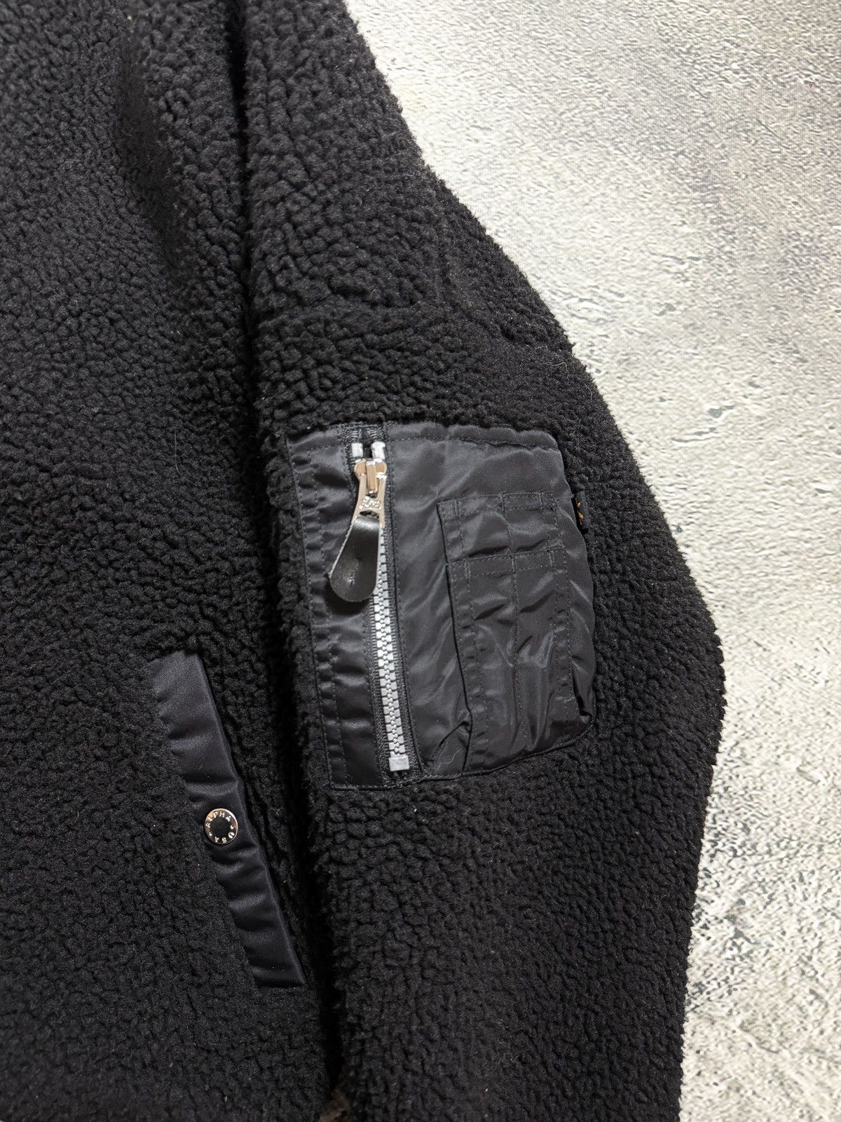 Alpha Industries Alpha Industries sherpa bomber jacket Size US L / EU 52-54 / 3 - 7 Thumbnail