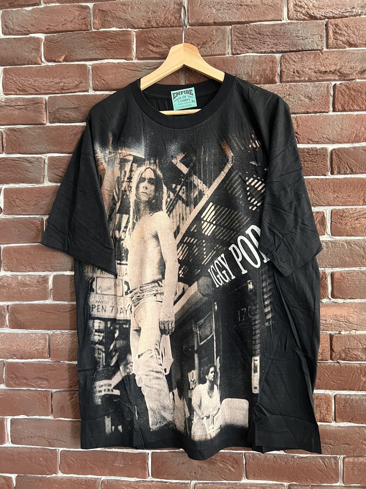 Band Tees Rare Vintage 90s IGGY POP The Stooges Rock Band Tee Shirt Size US XL / EU 56 / 4 - 1 Thumbnail