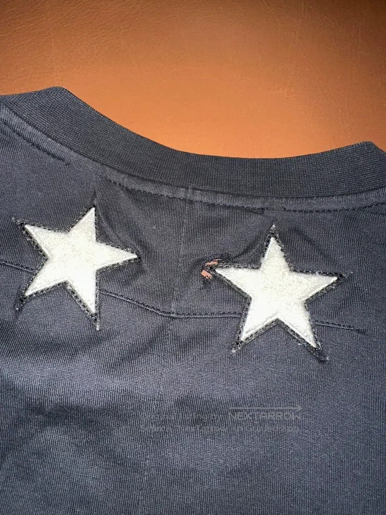 Givenchy Givenchy Black Five-Star Short Sleeve T-Shirt Size US S / EU 44-46 / 1 - 8 Thumbnail