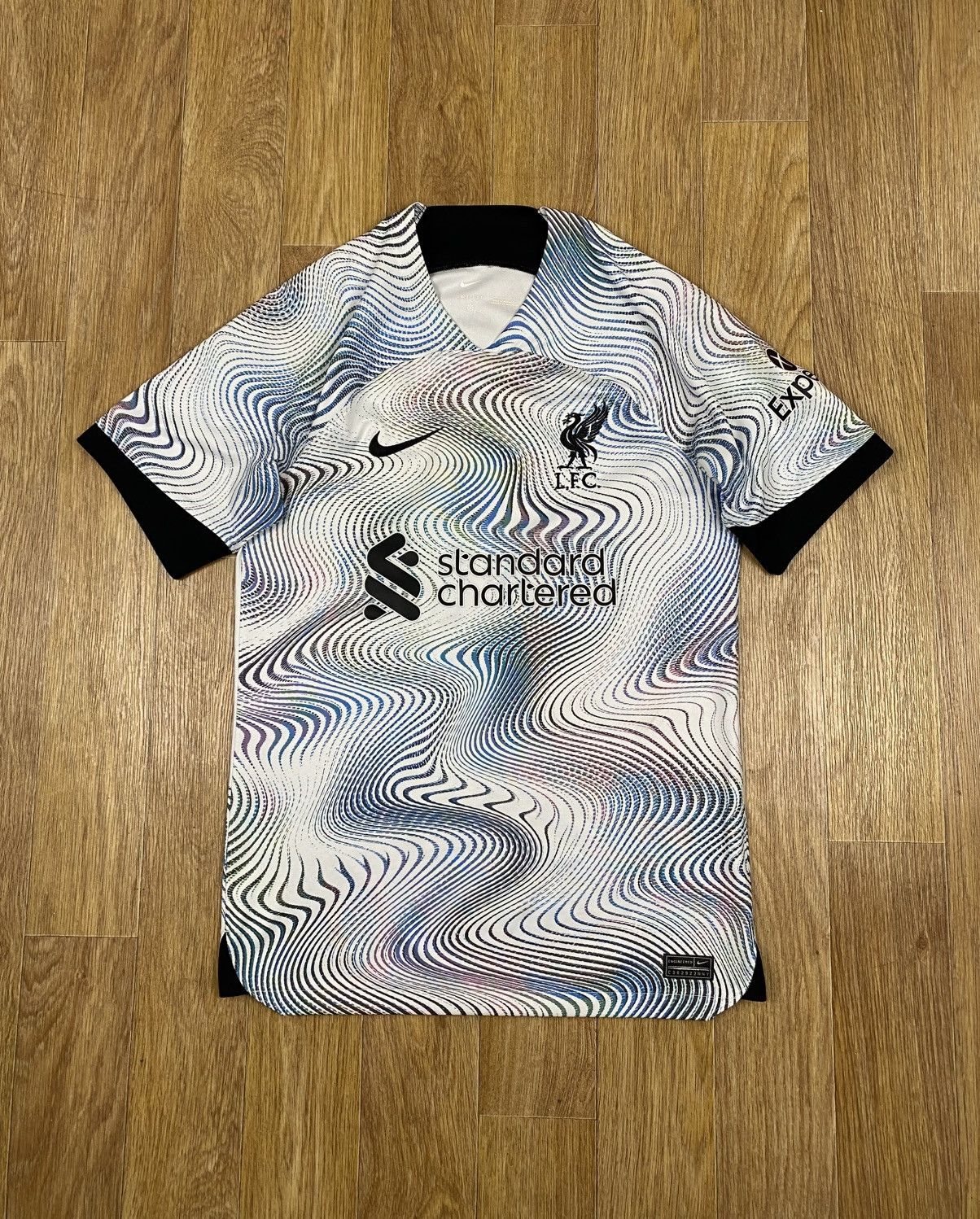 Nike Nike Liverpool 2022/23 Stadium Away Football Soccer Jersey Size US S / EU 44-46 / 1 - 1 Thumbnail