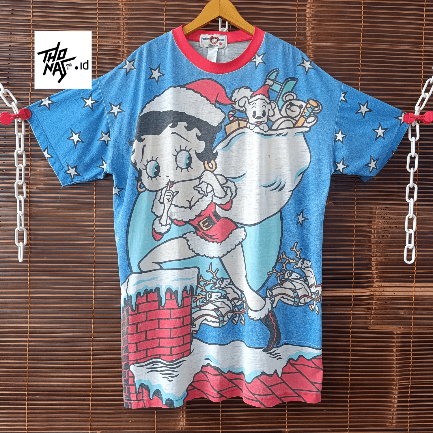 vtg 90s Betty Boop Santa Claus Christmas AOP t-shirt