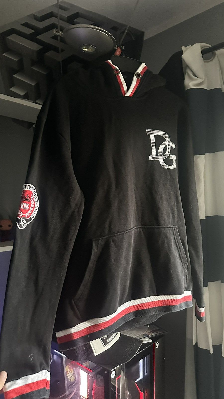 Dolce & Gabbana 46 (medium) red/white accented Dolce Gabanna pullover hoodie Size US M / EU 48-50 / 2 - 3 Thumbnail