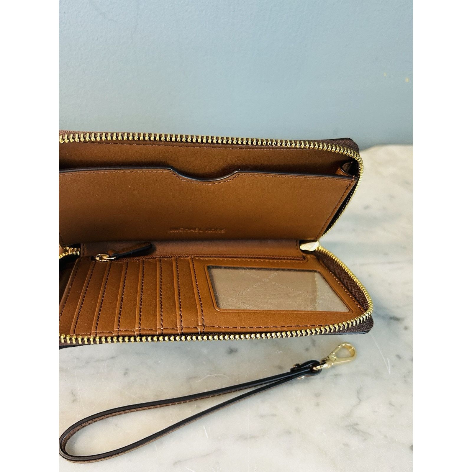 Michael Kors NEW Michael Kors Brown Jet Set Travel Wallet Large Wristlet Size ONE SIZE - 6 Thumbnail