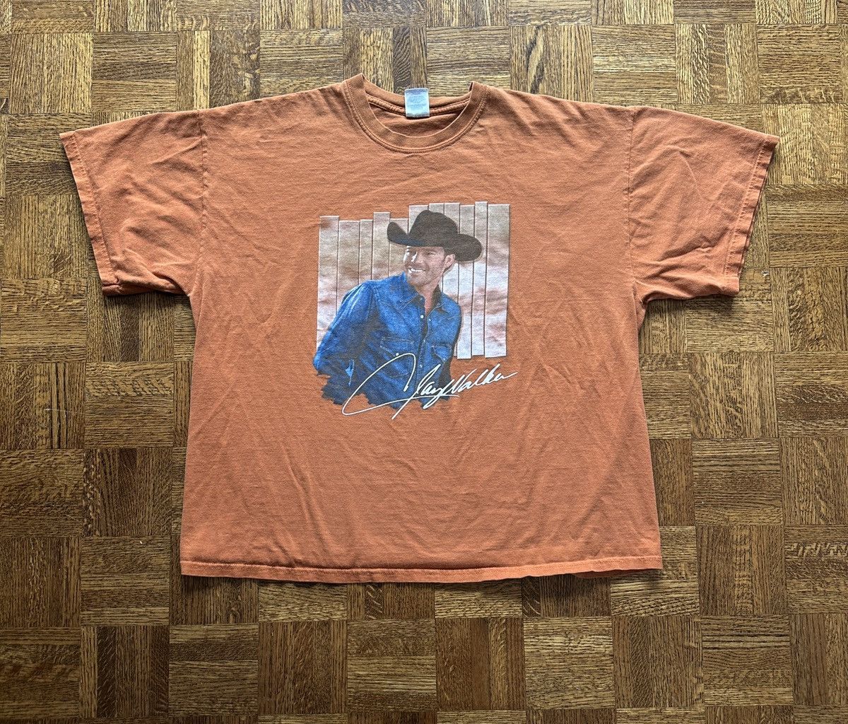 Vintage Vintage Y2K Clay Walker Country Graphic Band Tee Size US XXL / EU 58 / 5 - 1 Thumbnail