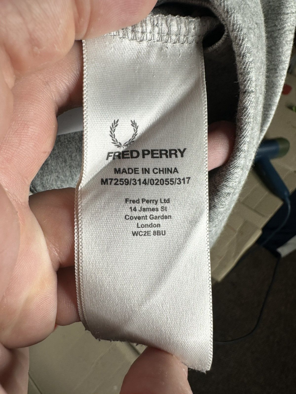 Fred Perry Fred Perry Big Laurel Wreath Logo T Shirt Crew Neck Size M Size US M / EU 48-50 / 2 - 6 Thumbnail