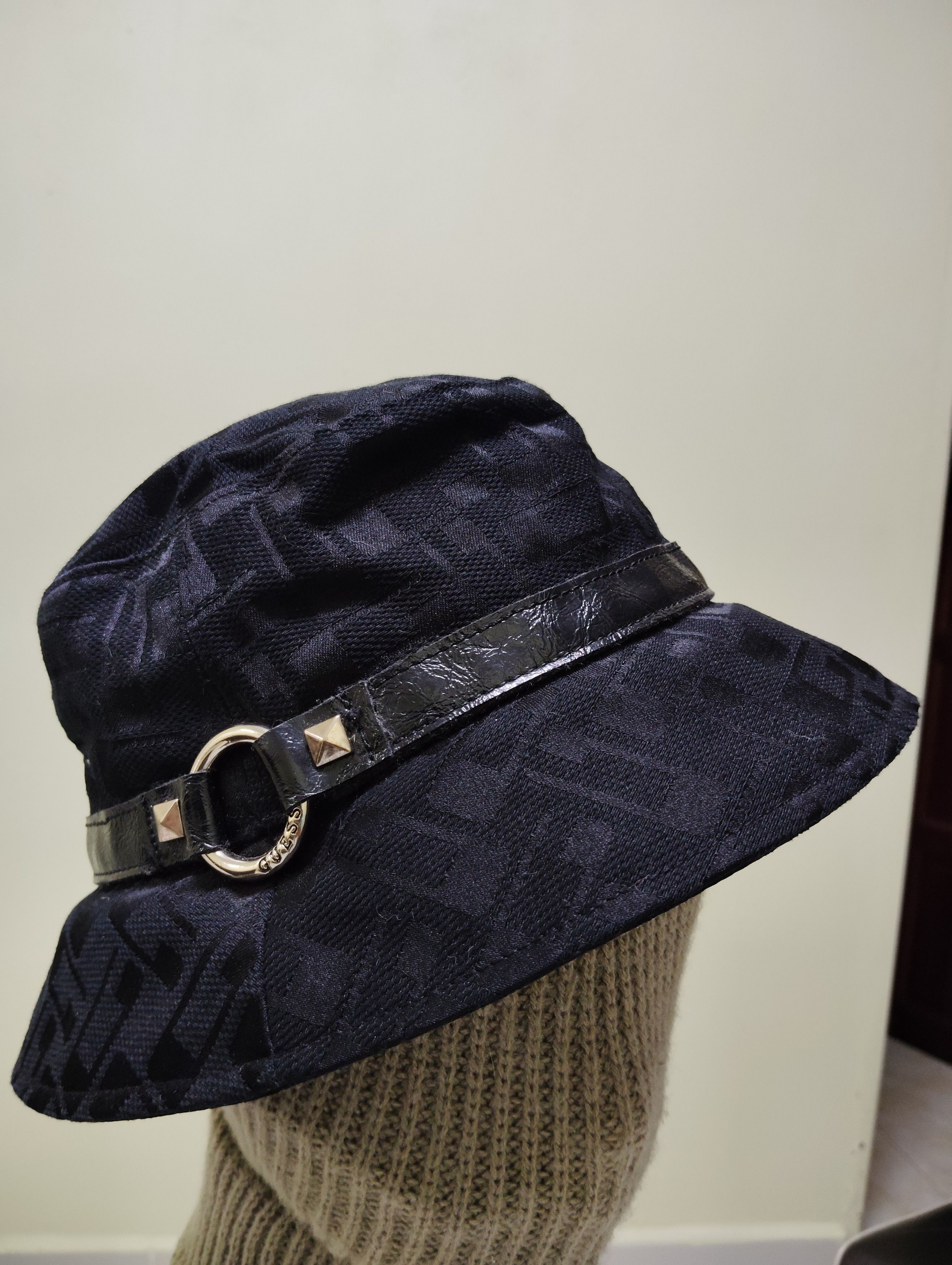 Guess GUESS BUCKET HAT Size ONE SIZE - 2 Thumbnail