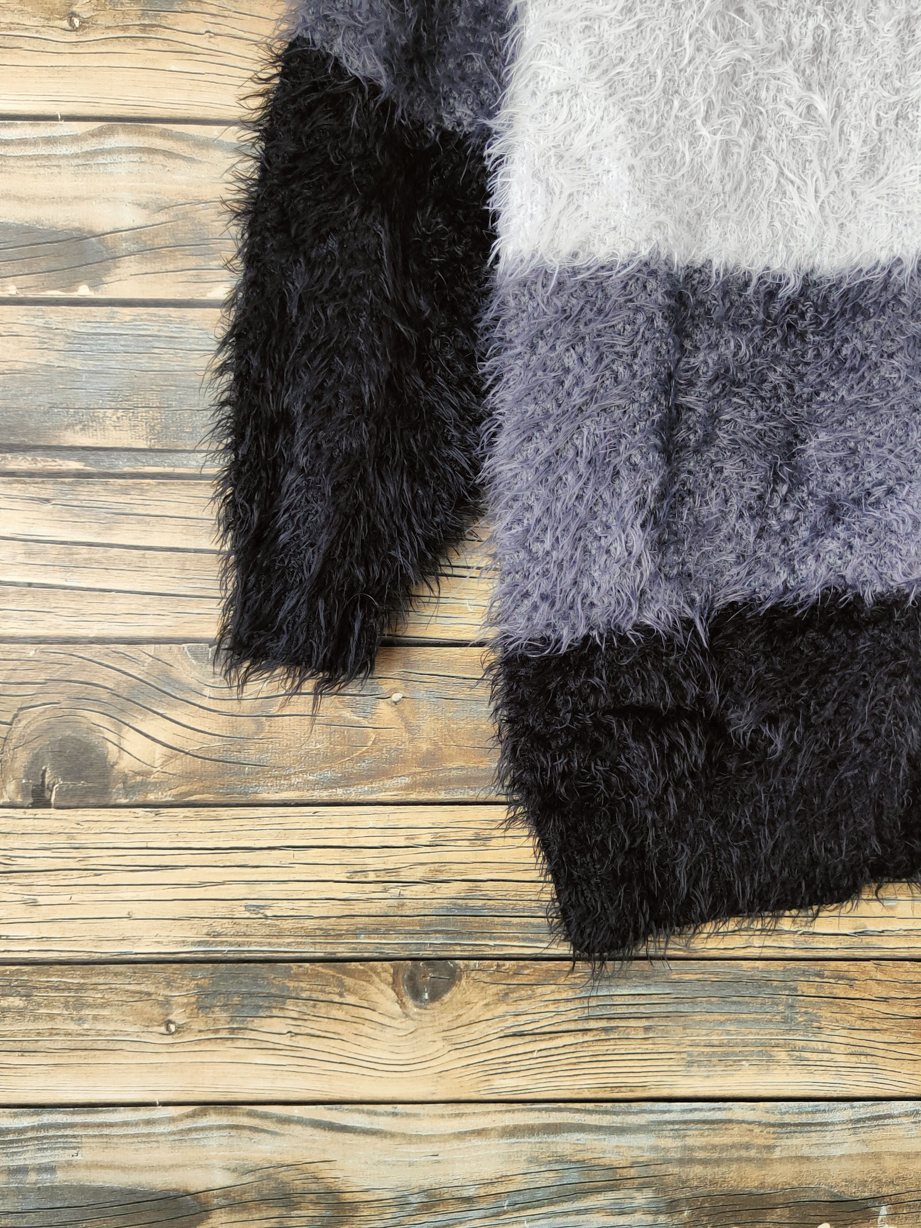 Japanese Brand DL Cecil McBee shaggy Fur Mohair Knitwear #46-1007 Size M / US 6-8 / IT 42-44 - 4 Thumbnail