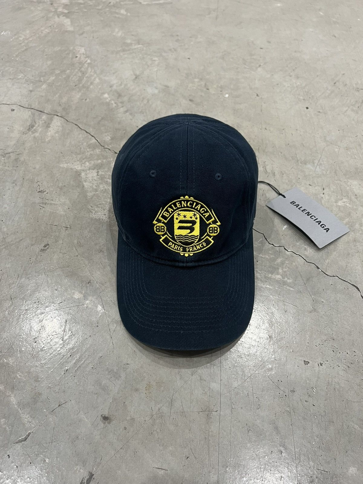 Balenciaga Balenciaga Crest Logo Cap Size ONE SIZE - 1 Thumbnail