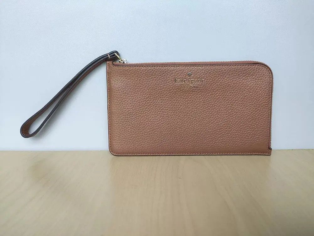 Kate Spade Kate Spade New York L-Zip Leather Wristlet T-0026 Size ONE SIZE - 1 Thumbnail