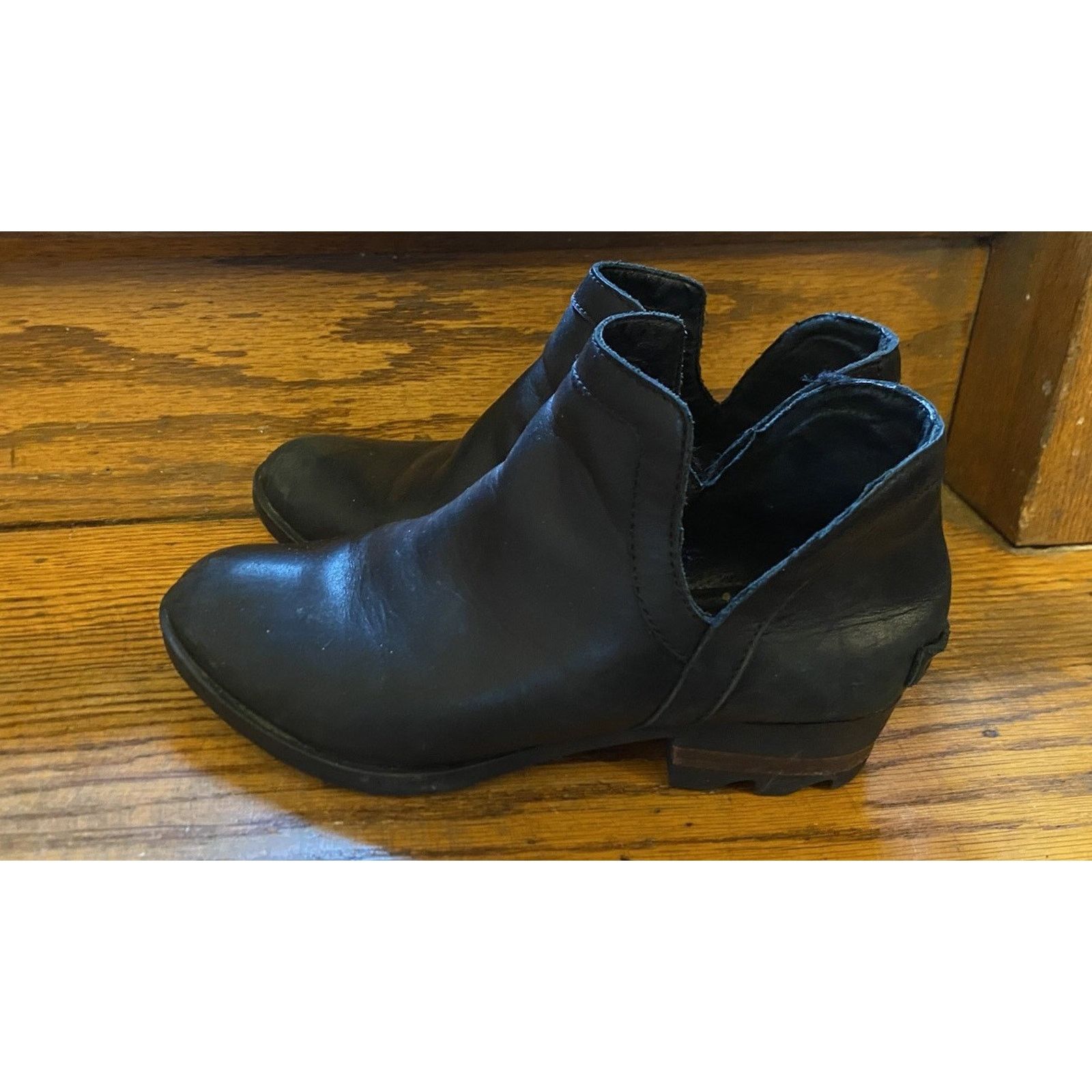 SOREL Sorel Emelie Chelsea Slip on Boots, Womens 8.5M Size US 8.5 / IT 38.5 - 1 Thumbnail