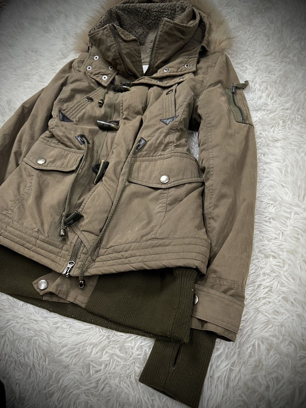 Le Grande Bleu (L.G.B.) rare buffalo bobs gimmick fur apocalypse vkei jacket Size US M / EU 48-50 / 2 - 4 Thumbnail