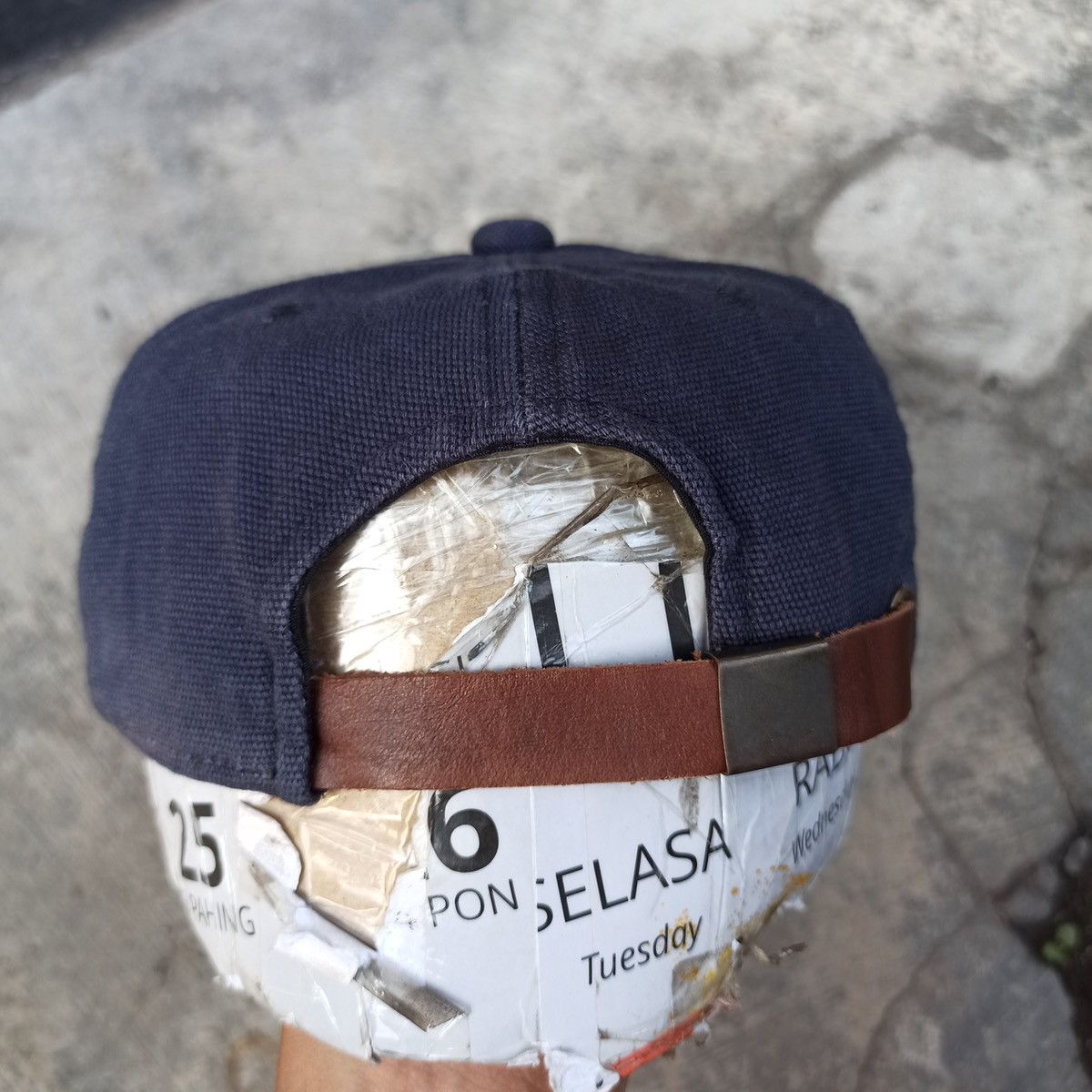Leather × Vintage Fox fire hat with bold leather visor Size ONE SIZE - 9 Thumbnail