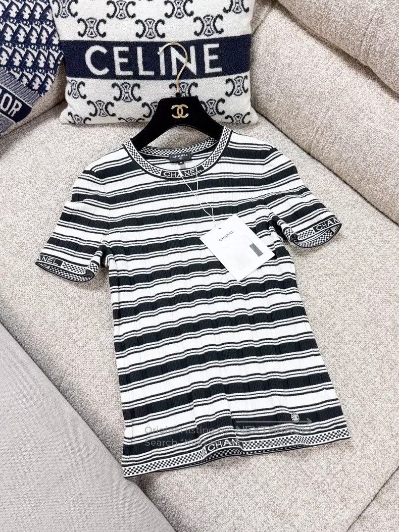 Chanel Chanel Striped neckline letter logo round neck knitted sho Size XS / US 0-2 / IT 36-38 - 2 Thumbnail