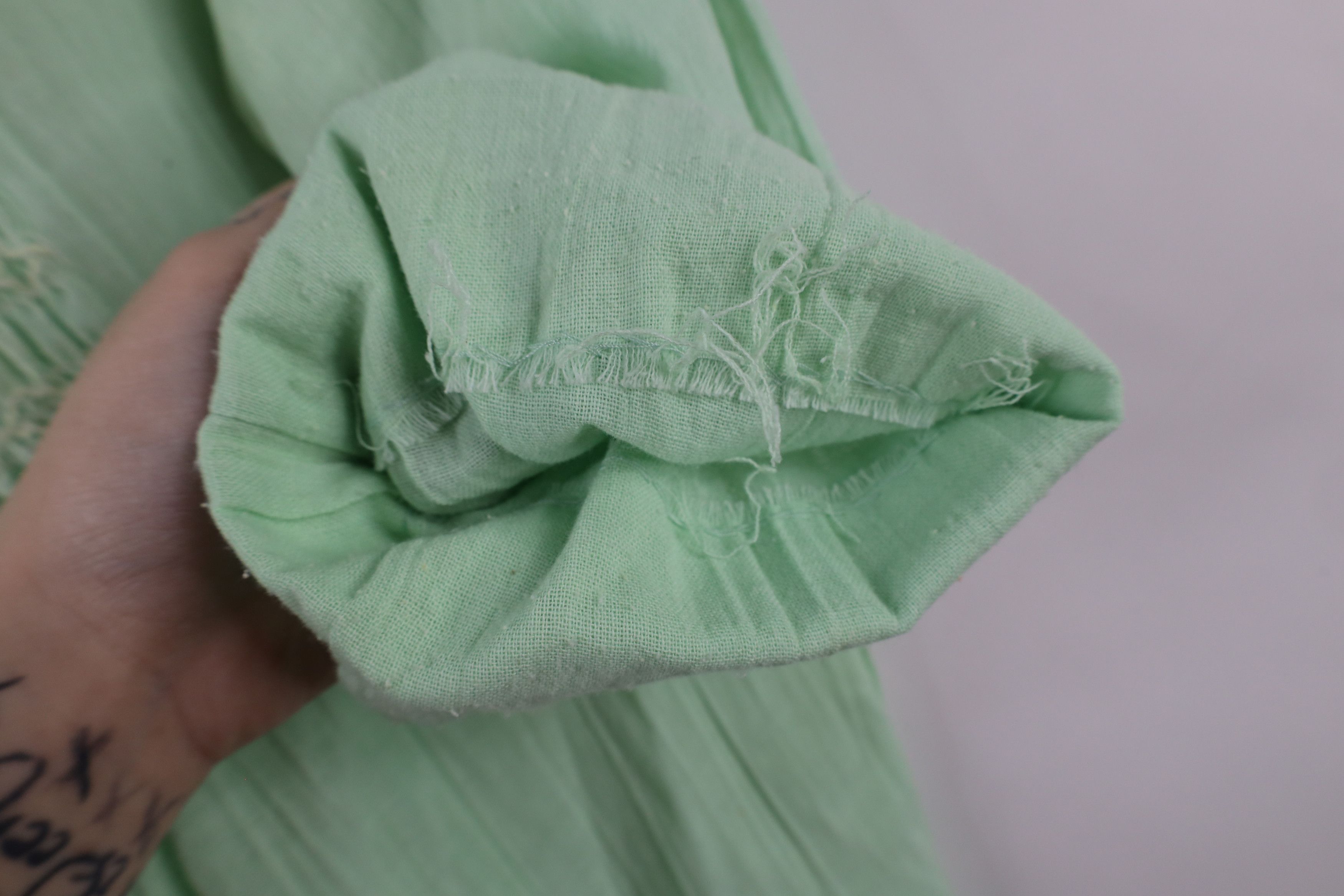 Vintage Vintage 60s 70s Country Primitive Gauzy Cotton Ruffled Shirt Size M / US 6-8 / IT 42-44 - 10 Thumbnail