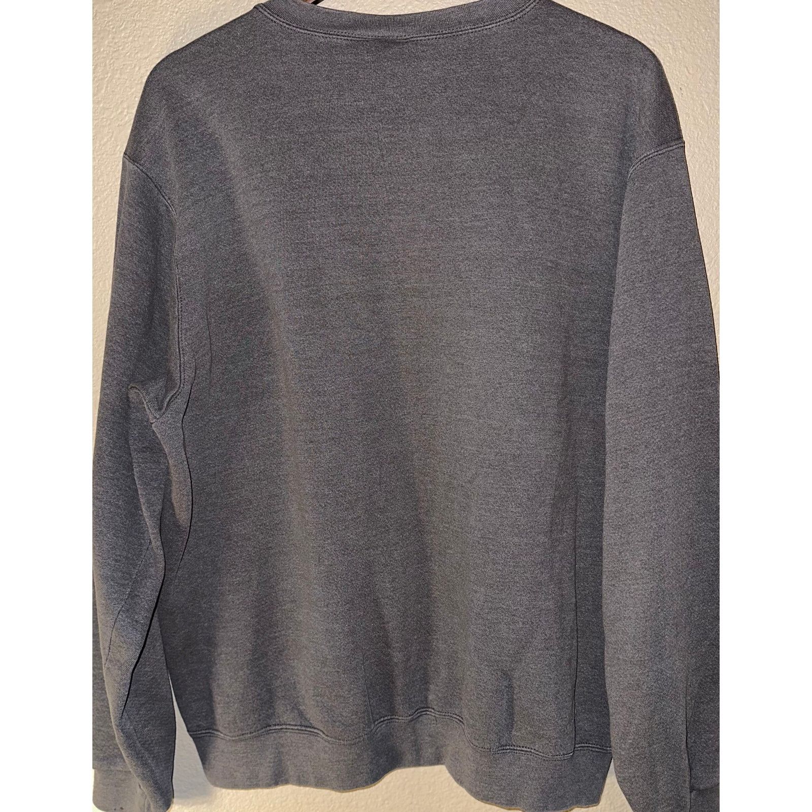 Nike Nike Gray Mini Swoosh Crewneck Sweatshirt 👕✨ Size L Size US L / EU 52-54 / 3 - 2 Thumbnail