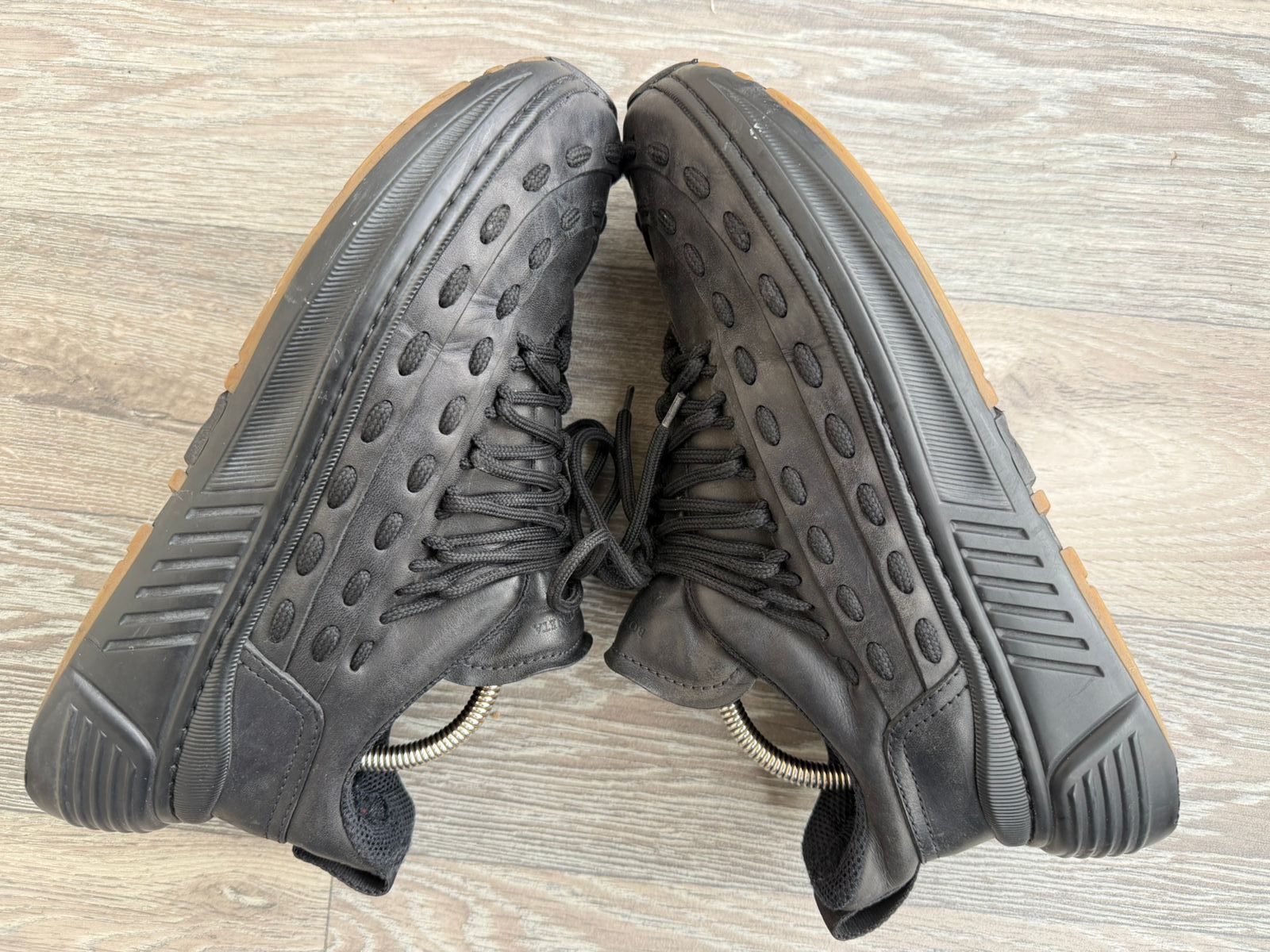 Bottega Veneta Bottega Veneta Black Speedster Lace Up Sneakers Sz 42 Size US 9 / EU 42 - 1 Thumbnail