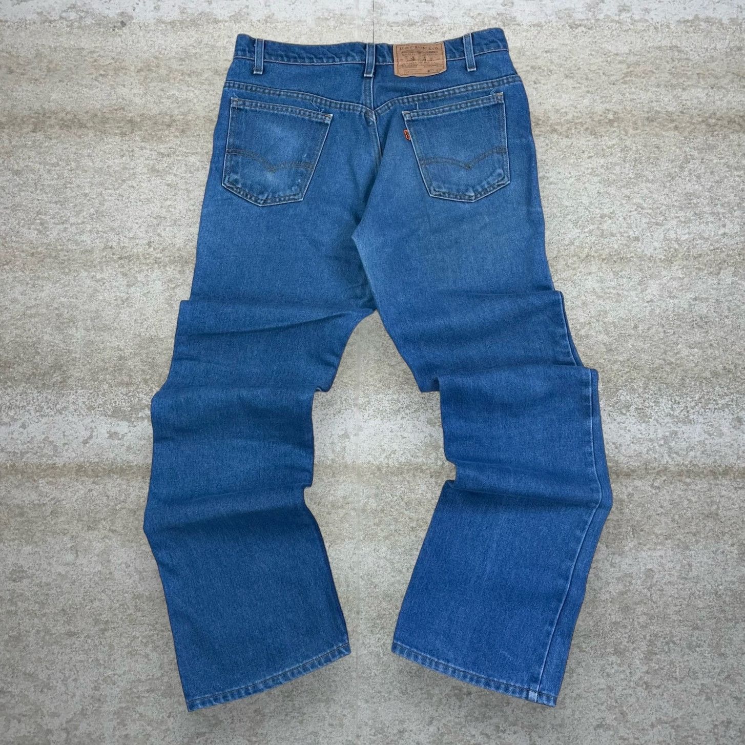 True Vintage 70s Levis Jeans 36x34 Bootcut Medium Wash
