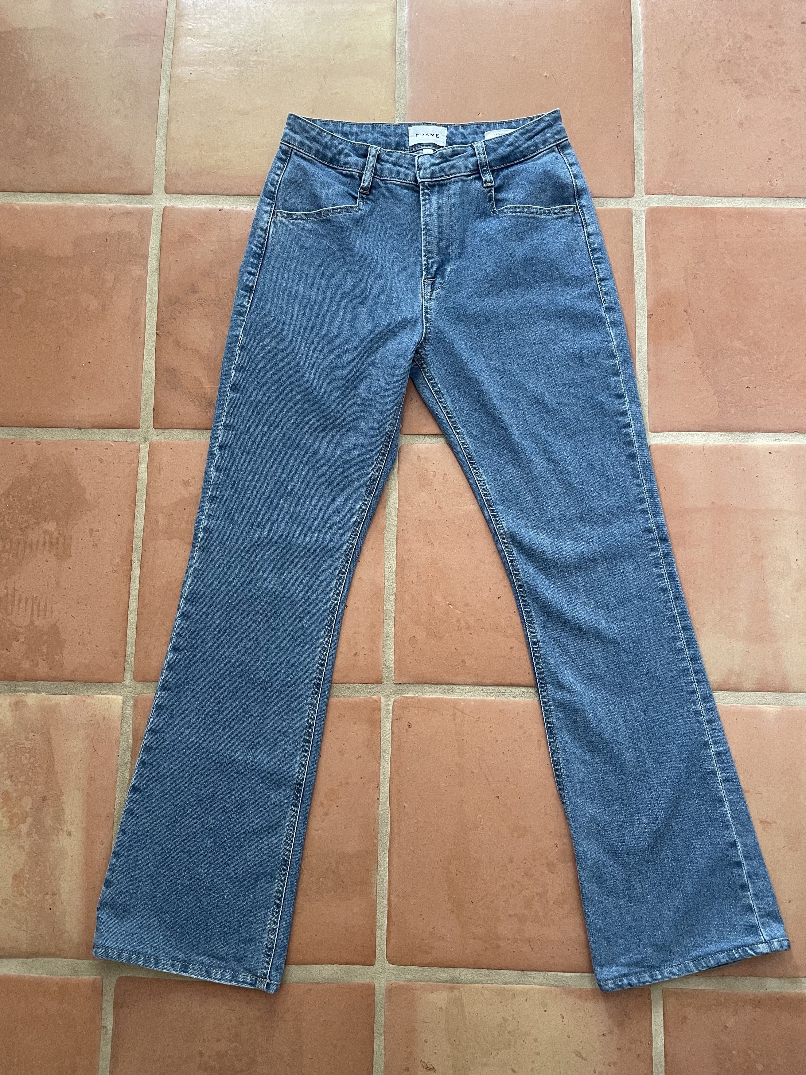 Frame Frame Le Mini Boot Size 28 Jeans Size 28" / US 6 / IT 42 - 1 Thumbnail