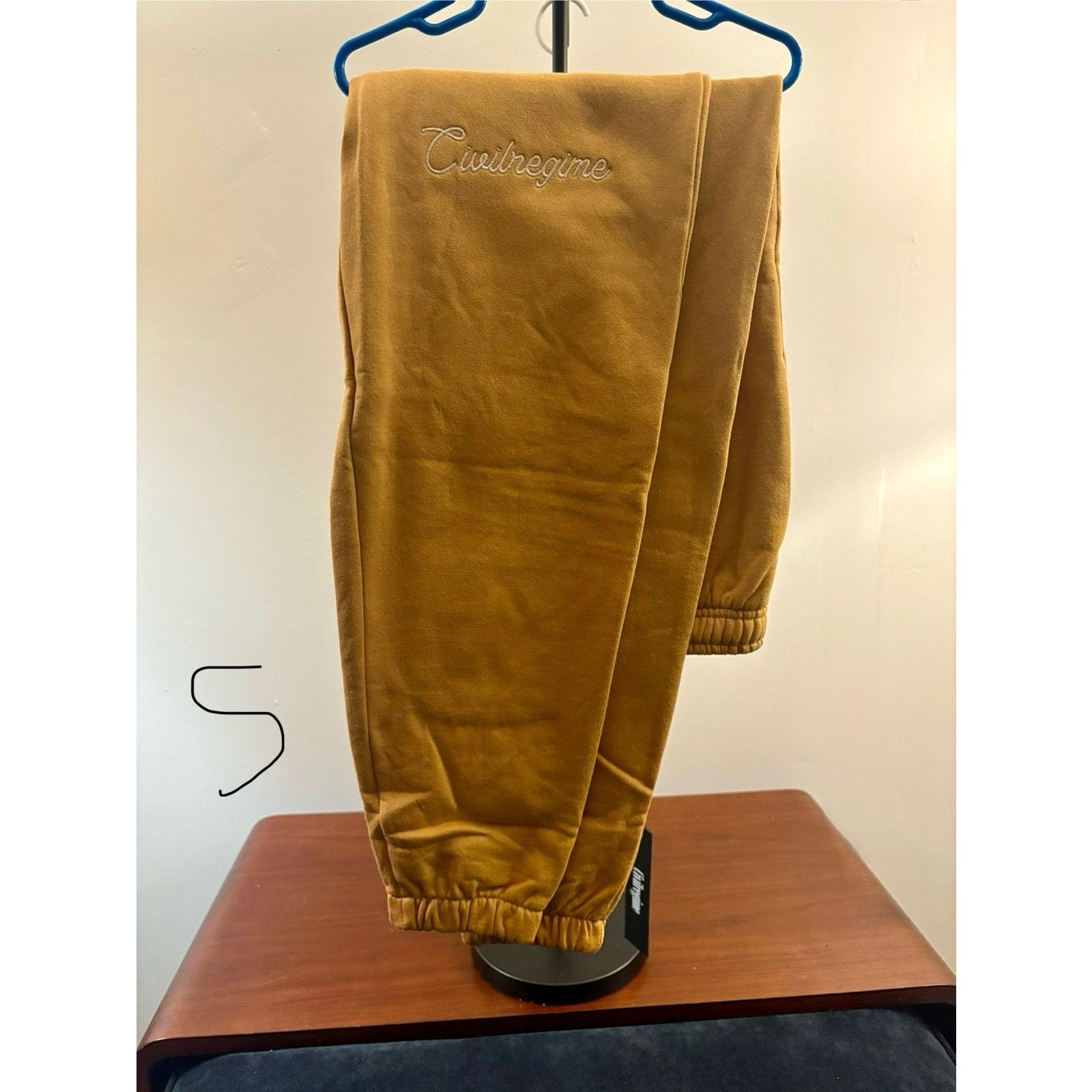 Civil Regime SZ S - NWT Tan jogger sweatpants, Civil Regime Size US 28 / EU 44 - 1 Preview