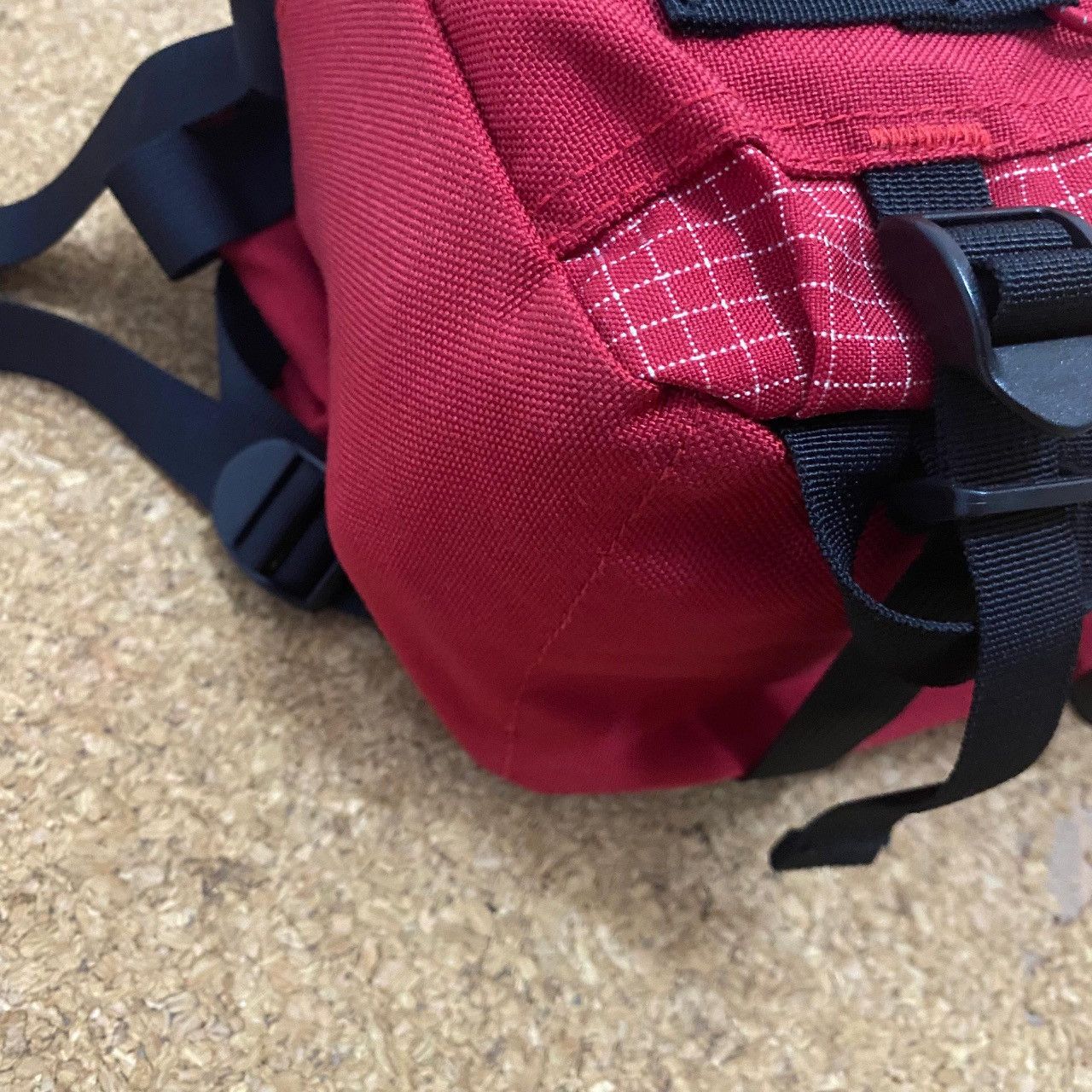Supreme Supreme Archive 2009 Ripstop Bag – Red, YKK Zips Size ONE SIZE - 5 Thumbnail