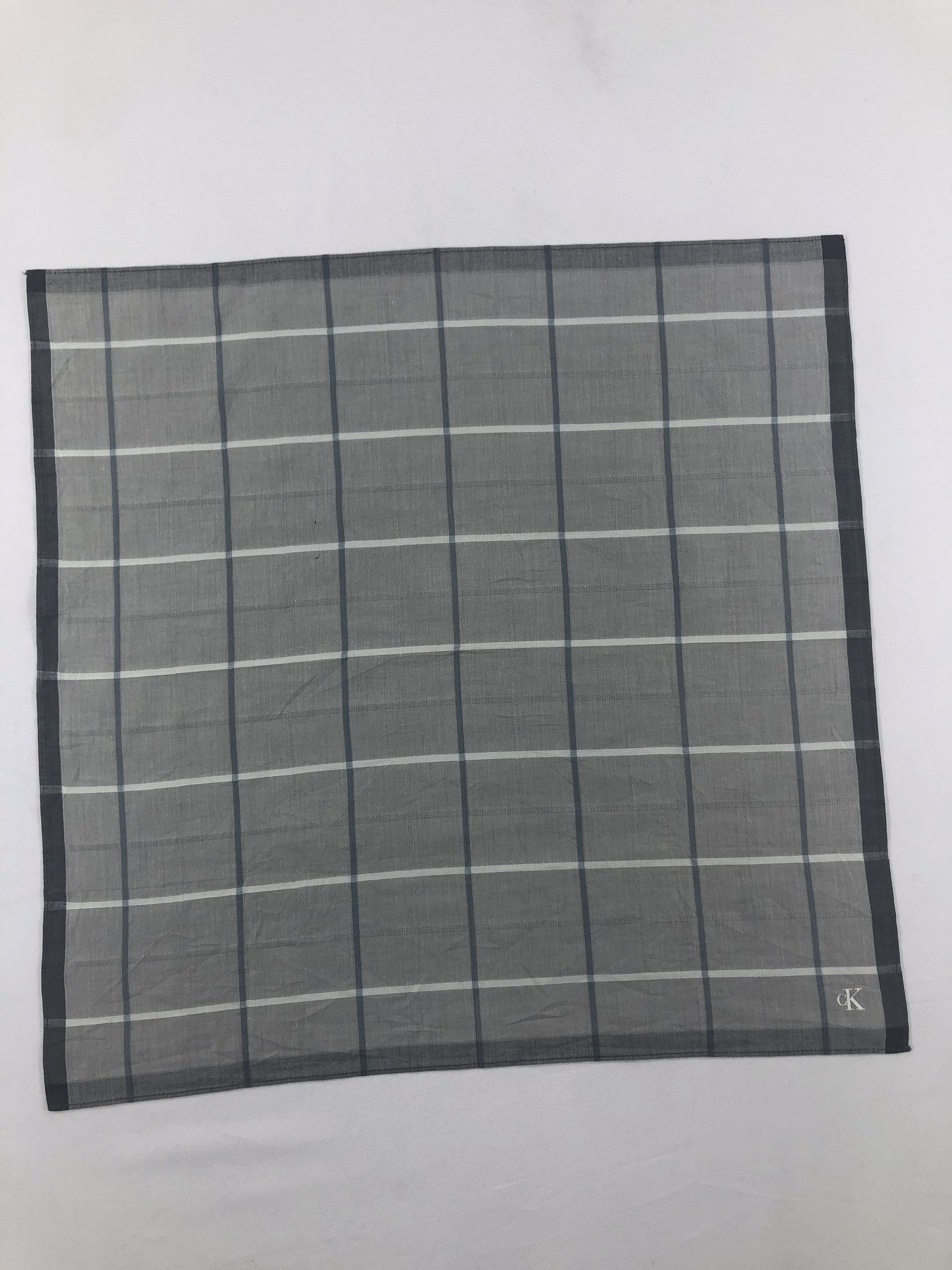 Calvin Klein Calvin Klein Handkerchief / Bandana / Neckerchief Size ONE SIZE - 3 Thumbnail
