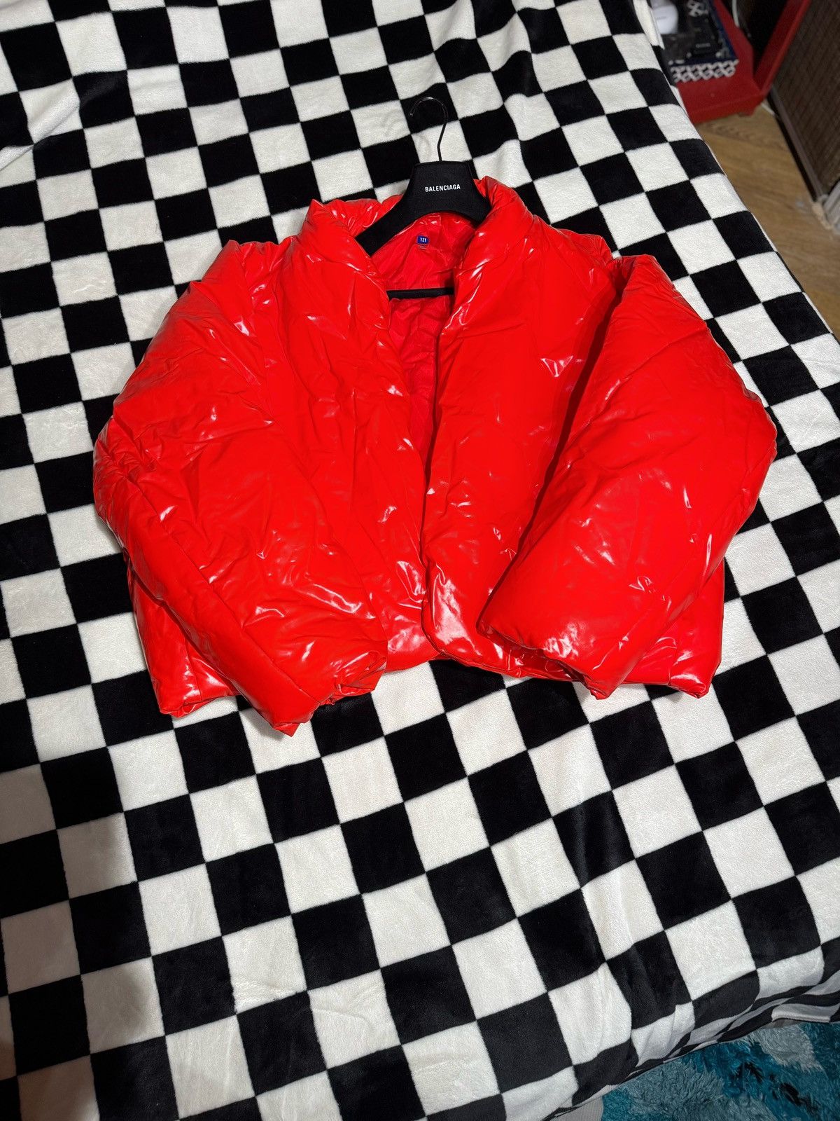 Yeezy FW21 YEEZUS TOUR ROUND JACKET RED Size US L / EU 52-54 / 3 - 2 Thumbnail