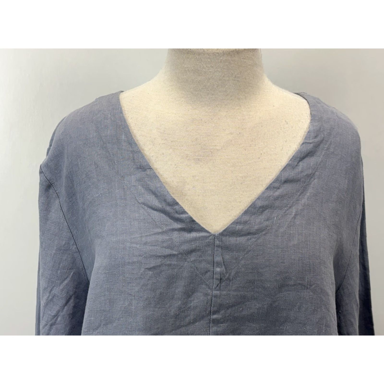 Bell VINTAGE Bryn Walker Linen Shirt Women’s Medium Blue Bell Sleeves Casual Pullover Made USA M Size M / US 6-8 / IT 42-44 - 5 Thumbnail